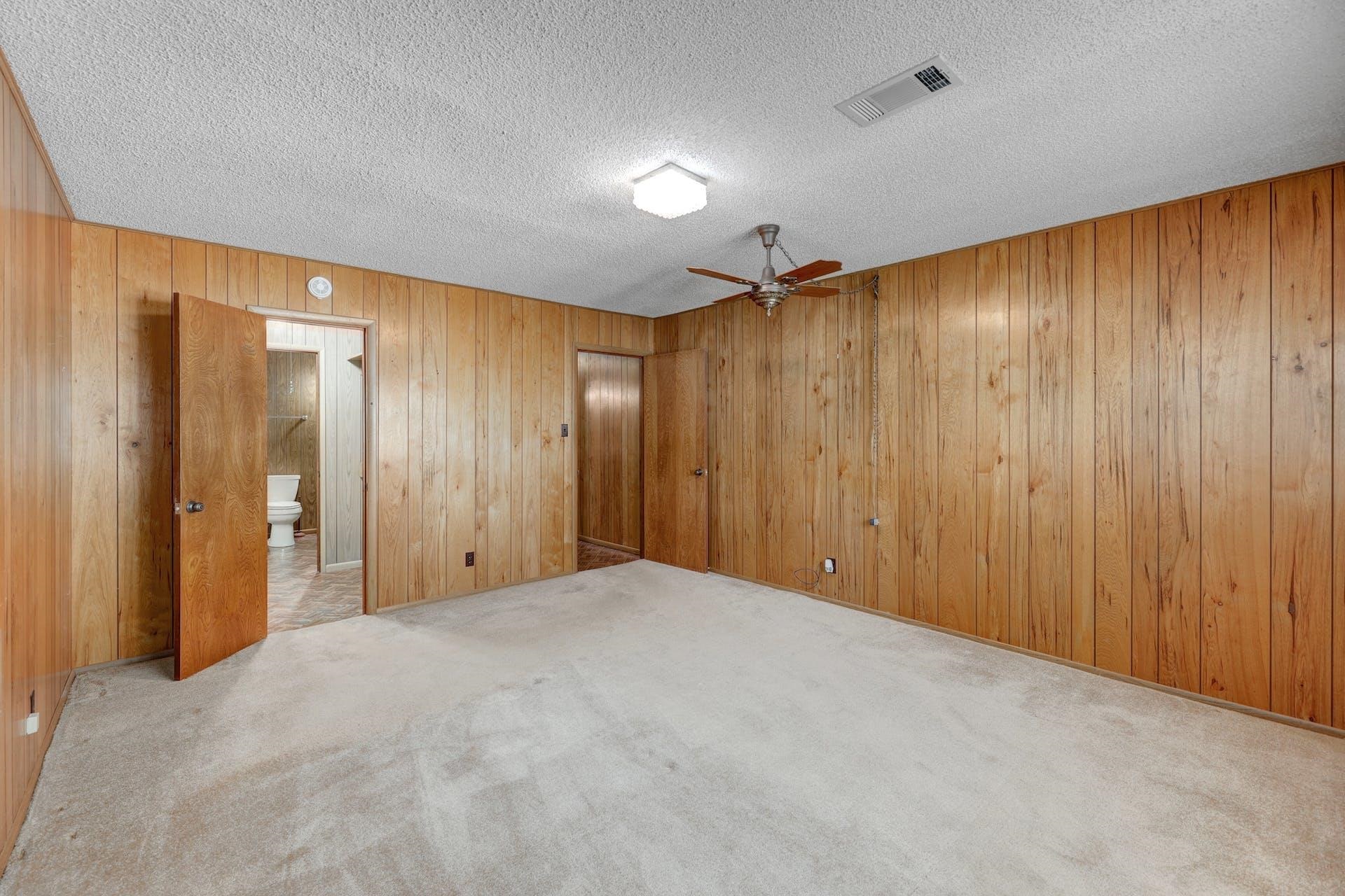 518 County Road 140 Property Photo 12