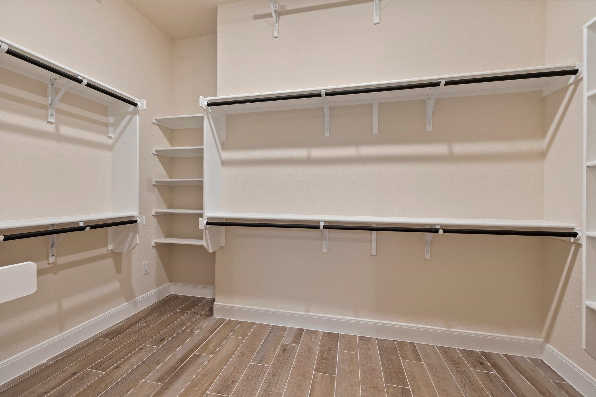 602 N Long Shot Property Photo 20