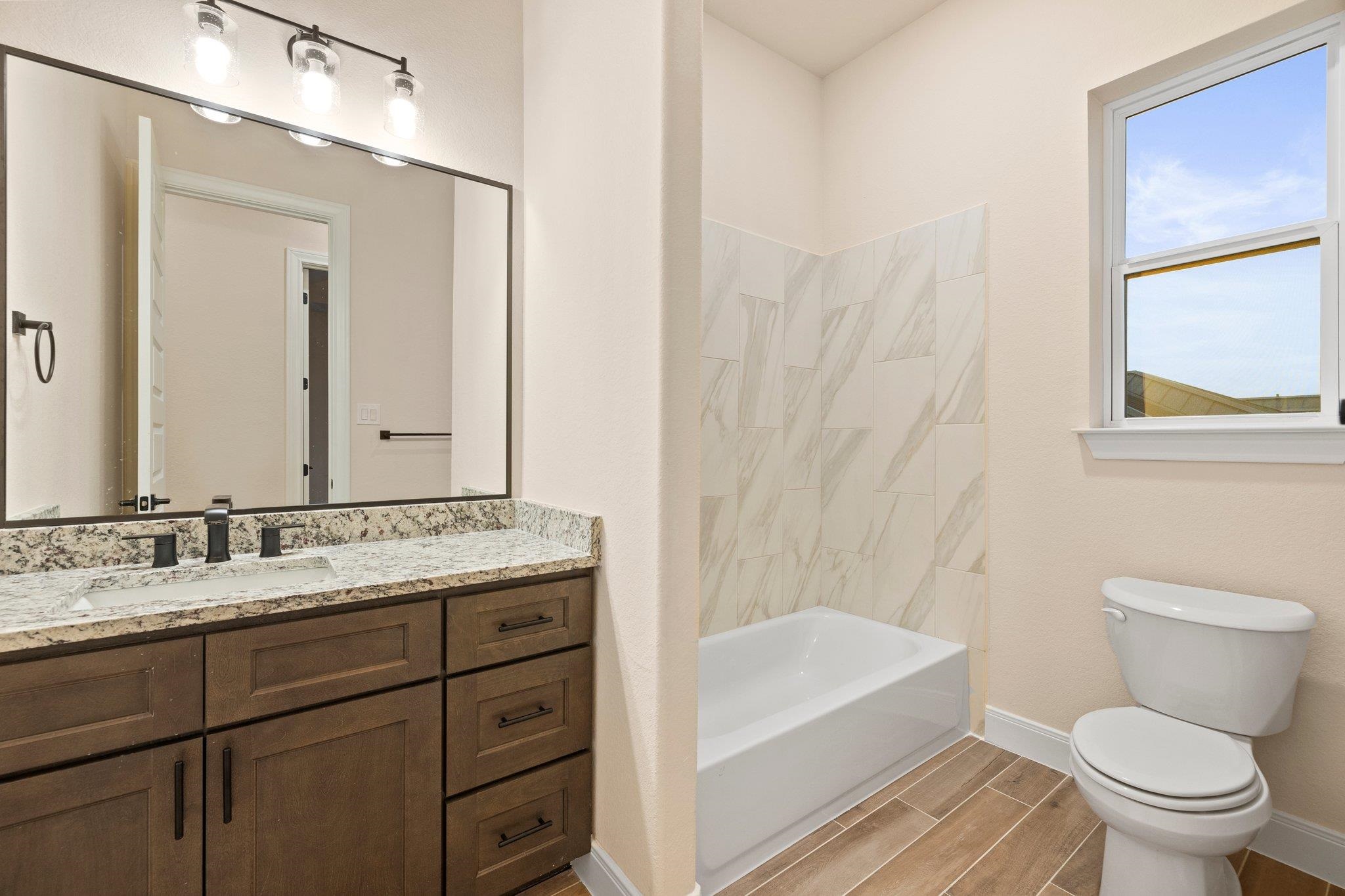602 N Long Shot Property Photo 23