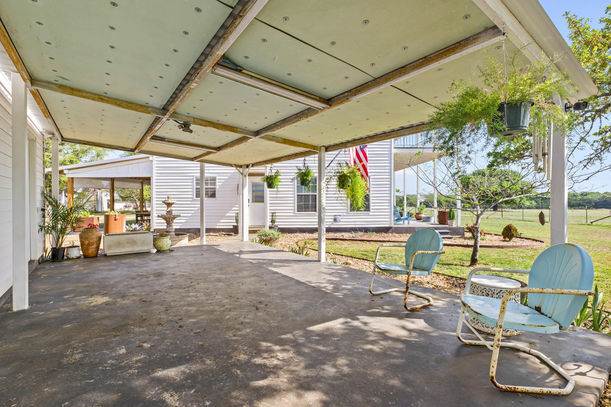 123 Baker Road Property Photo 7