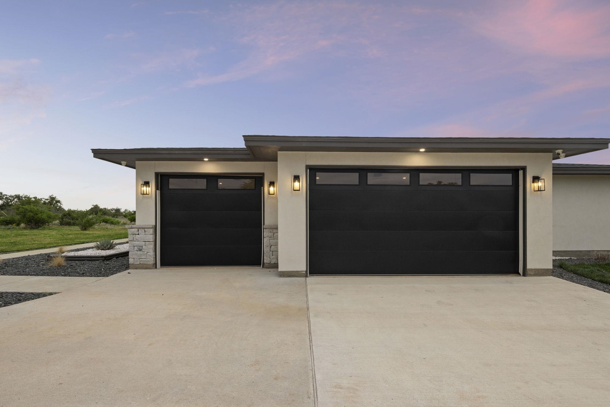 368 Indian Ridge Property Photo 3