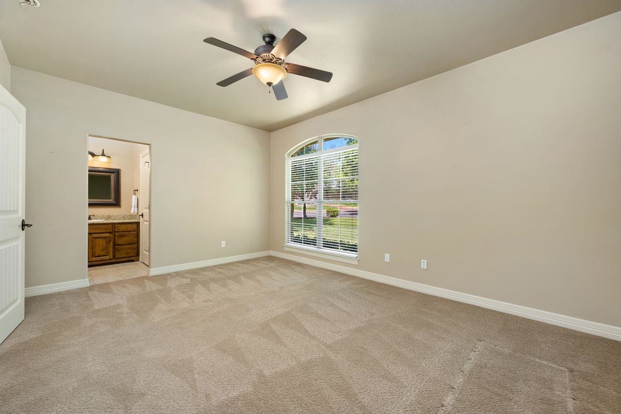 313 Stewart Street Property Photo 19