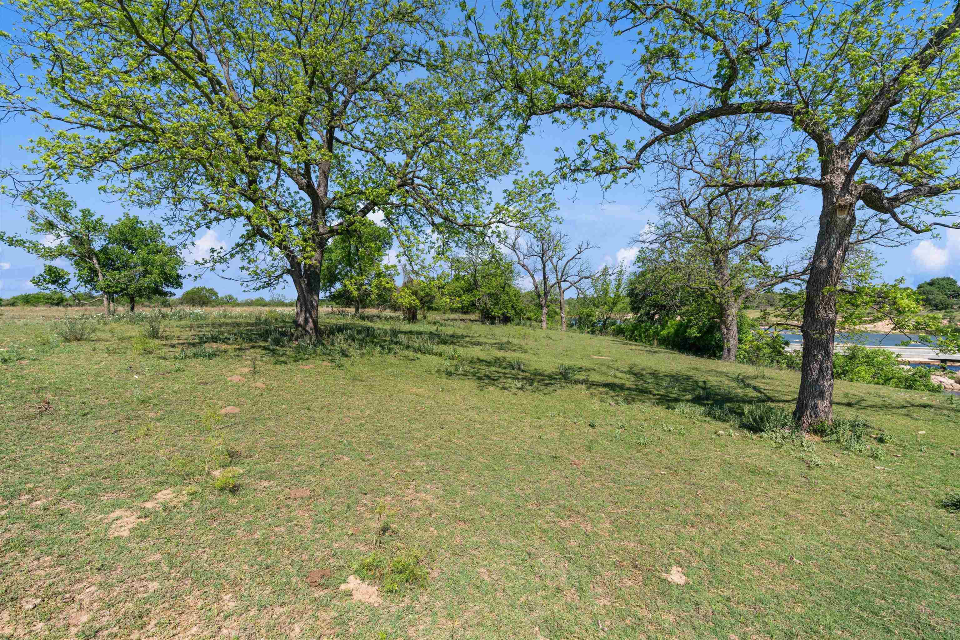 14437 W Ranch Road 152 Property Photo 19