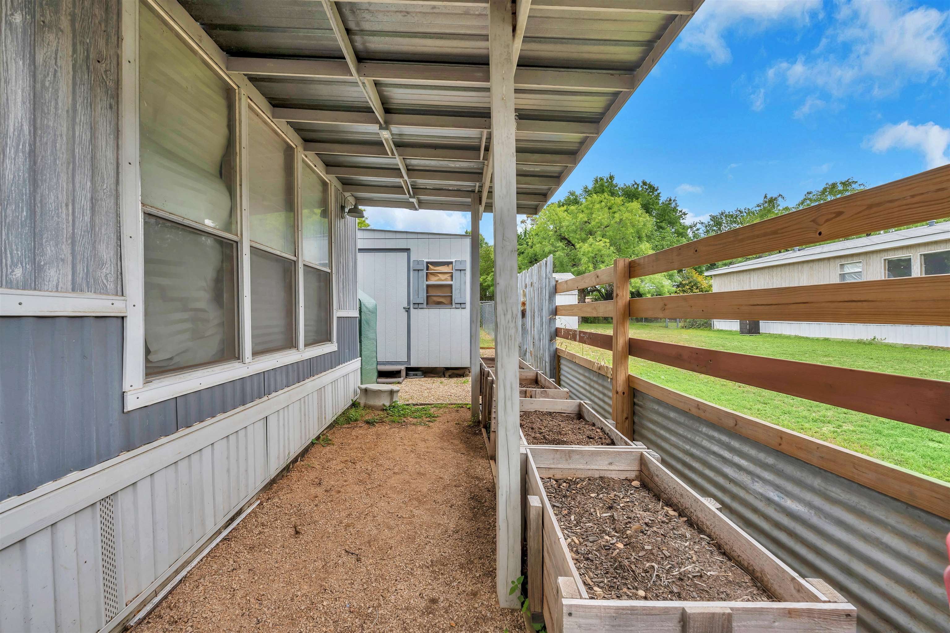 344 Cr 136c Property Photo 25