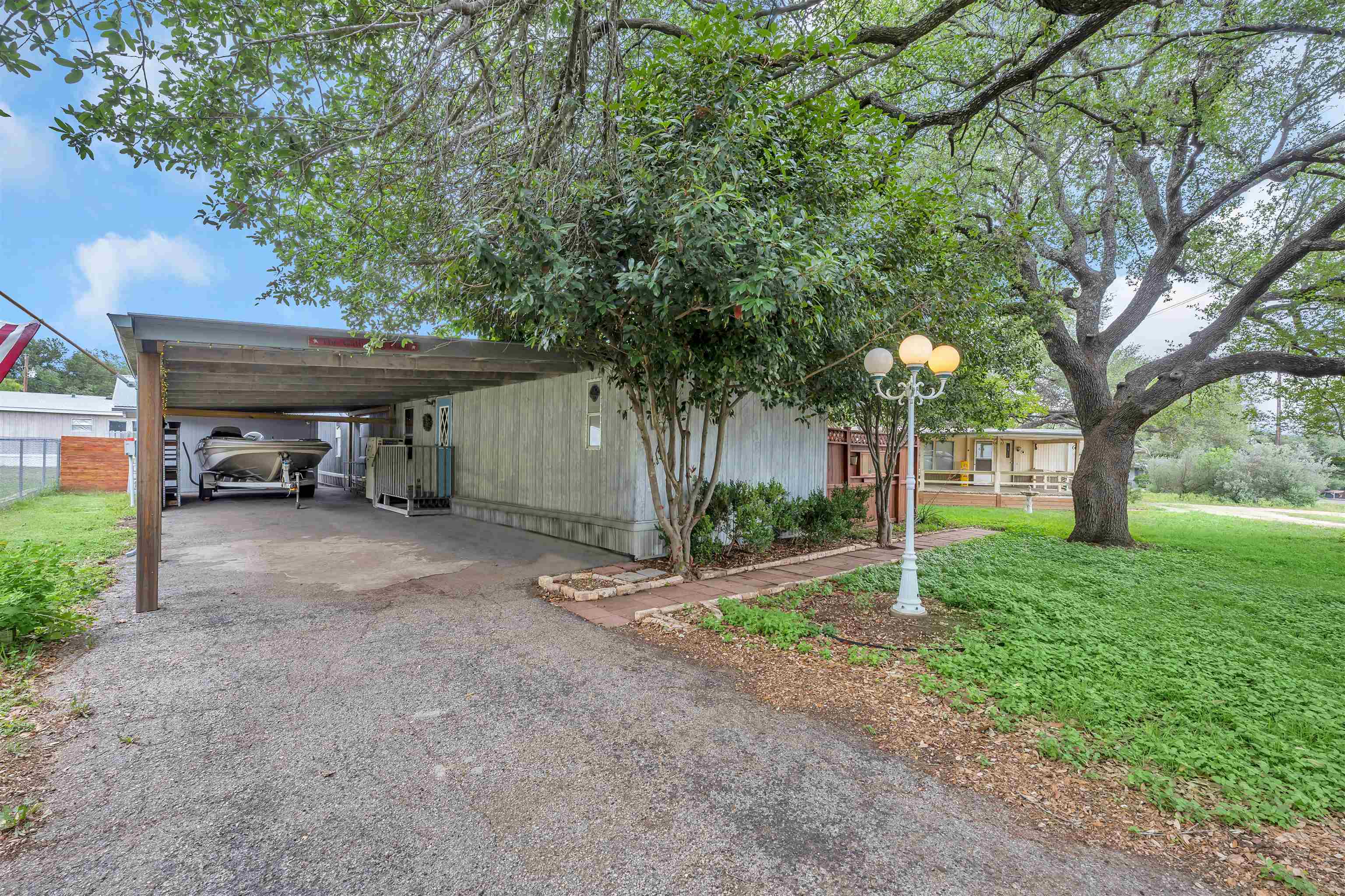 344 Cr 136c Property Photo 28