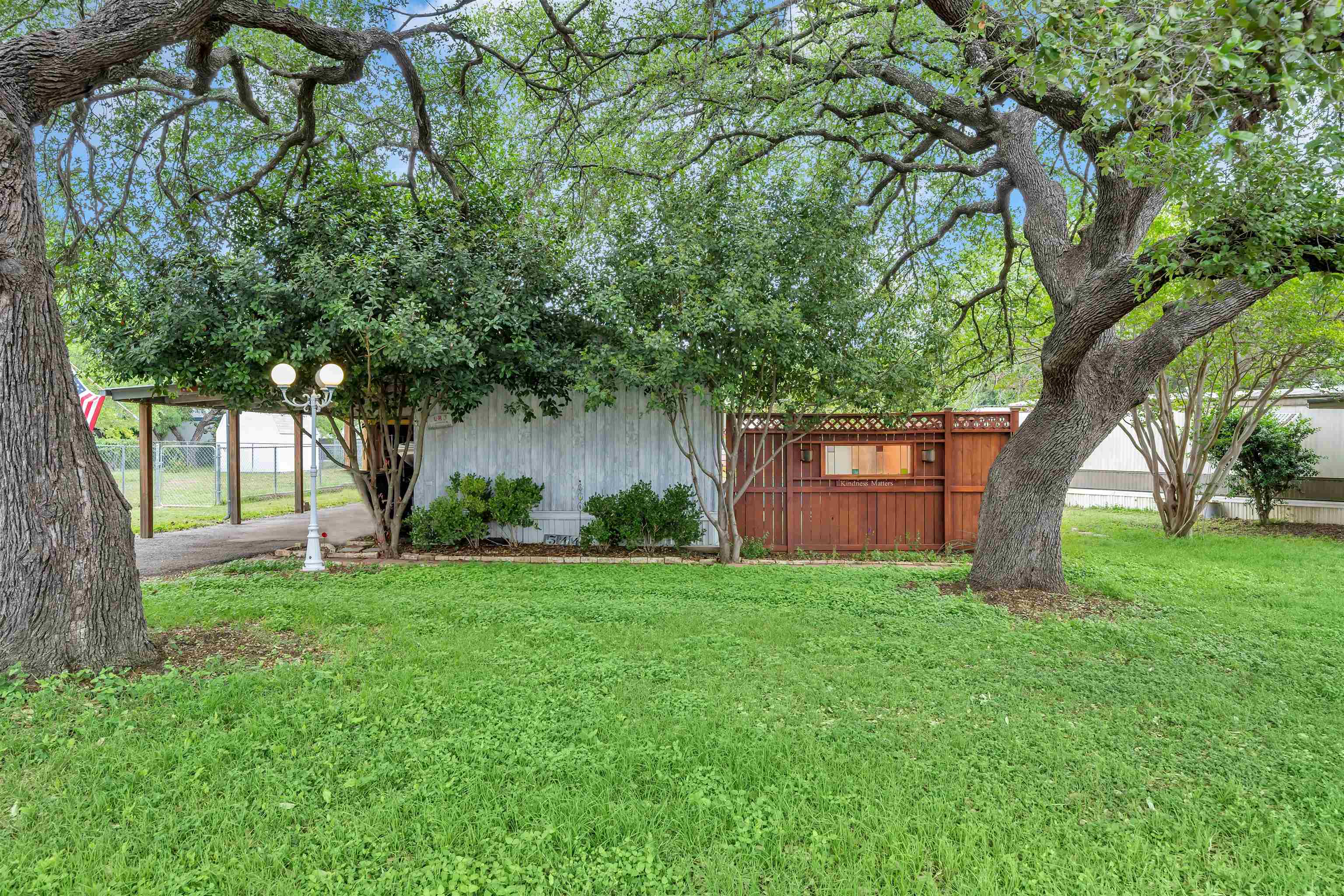 344 Cr 136c Property Photo 29
