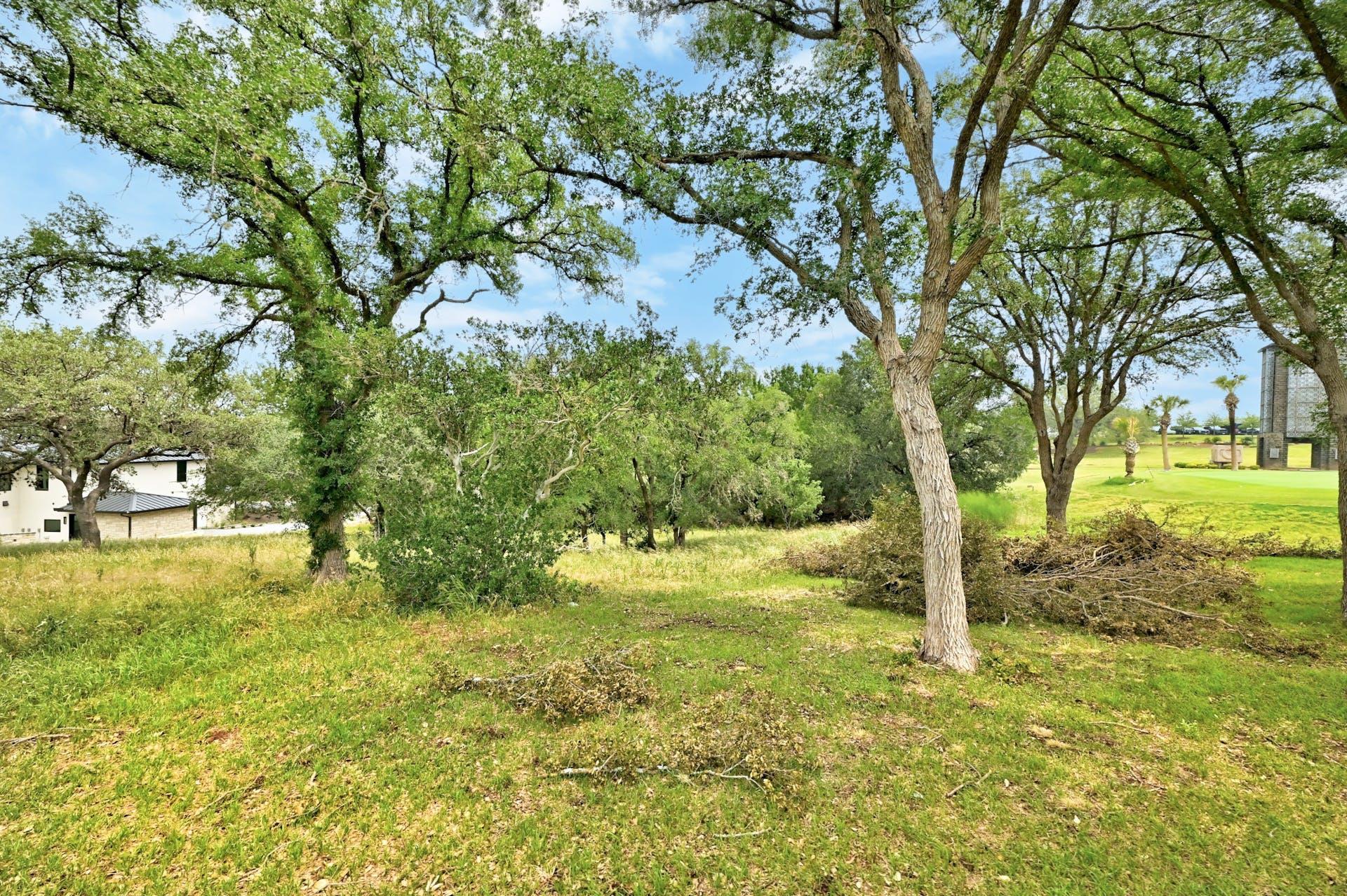 102 Florentine Common Property Photo 10