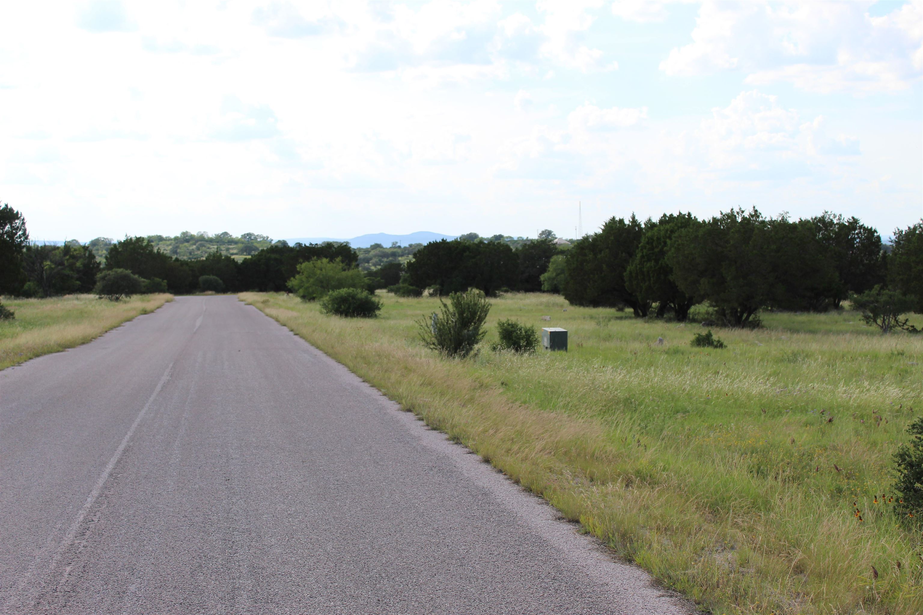 Lot 22030 Long Shot Property Photo 3
