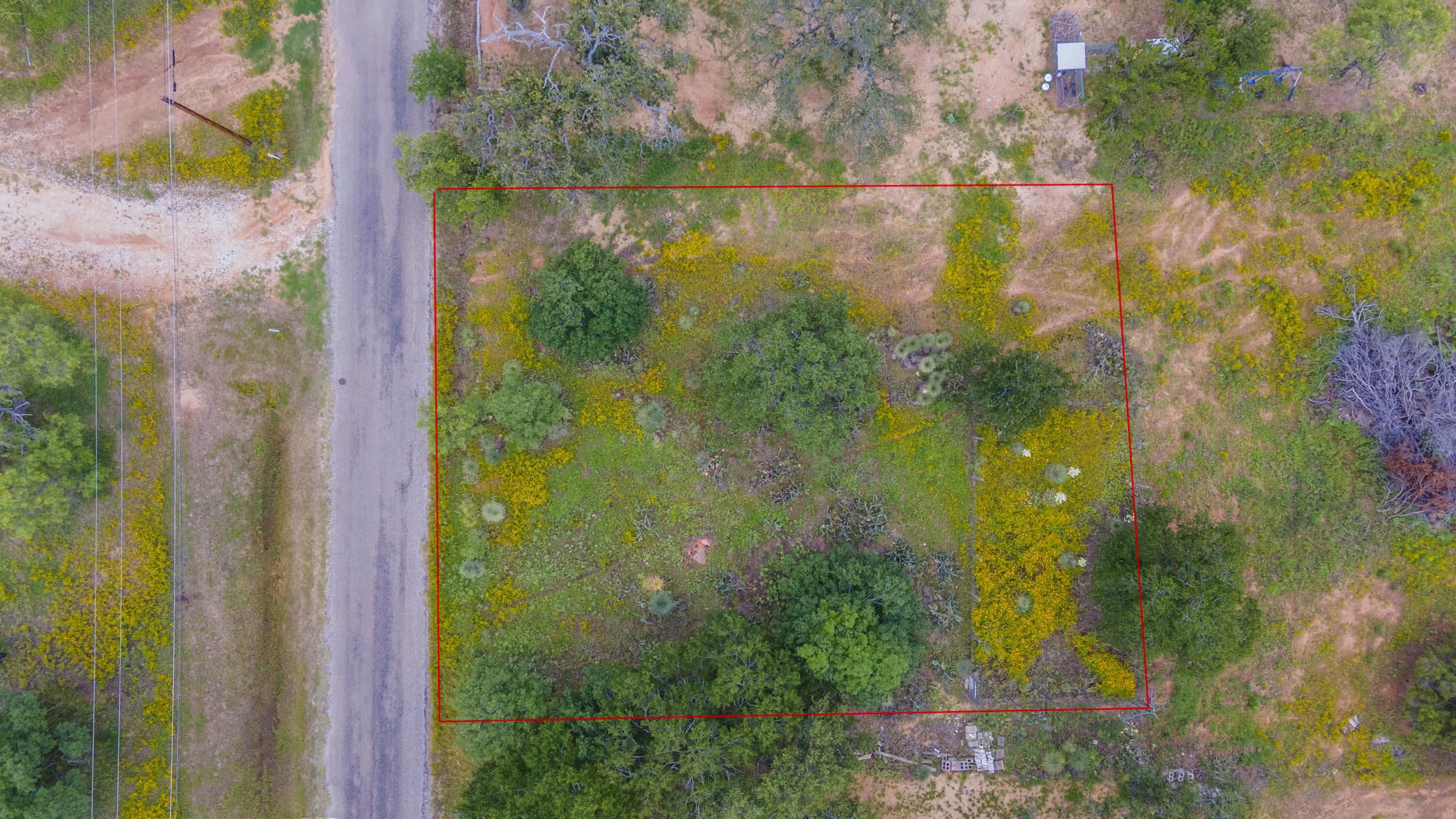 9063 9064 Cedar Hill Property Photo 8