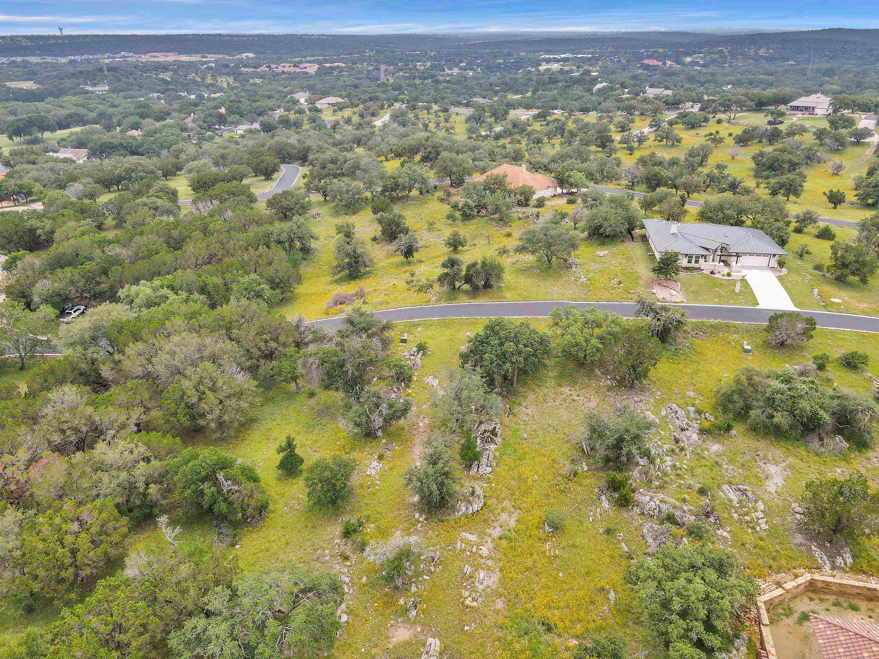 304 Fieldspar Property Photo 5