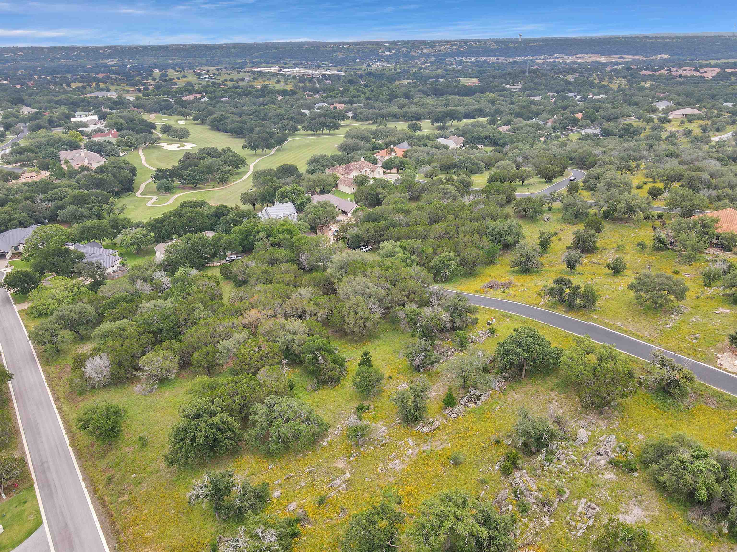 304 Fieldspar Property Photo 6