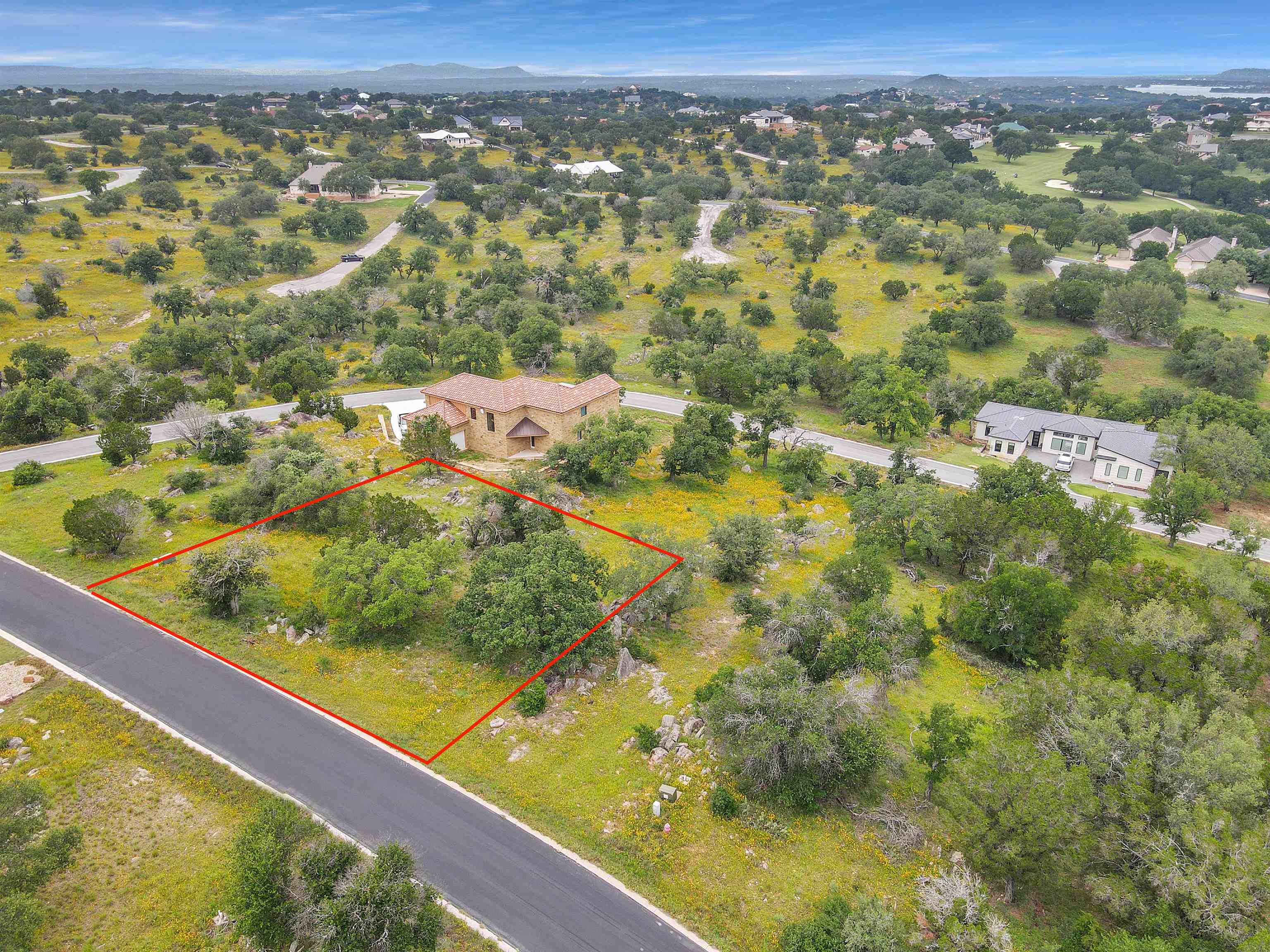 304 Fieldspar Property Photo 12