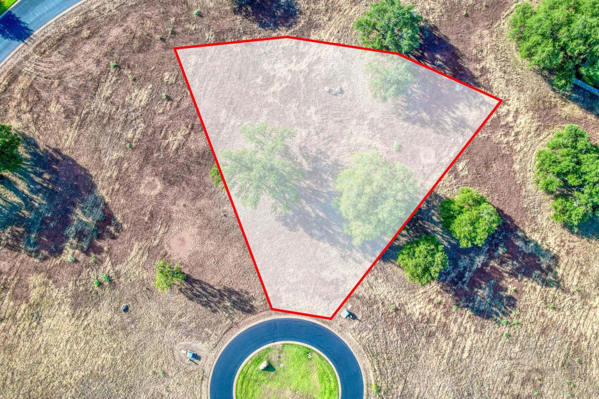 101 La Luna Property Photo 1