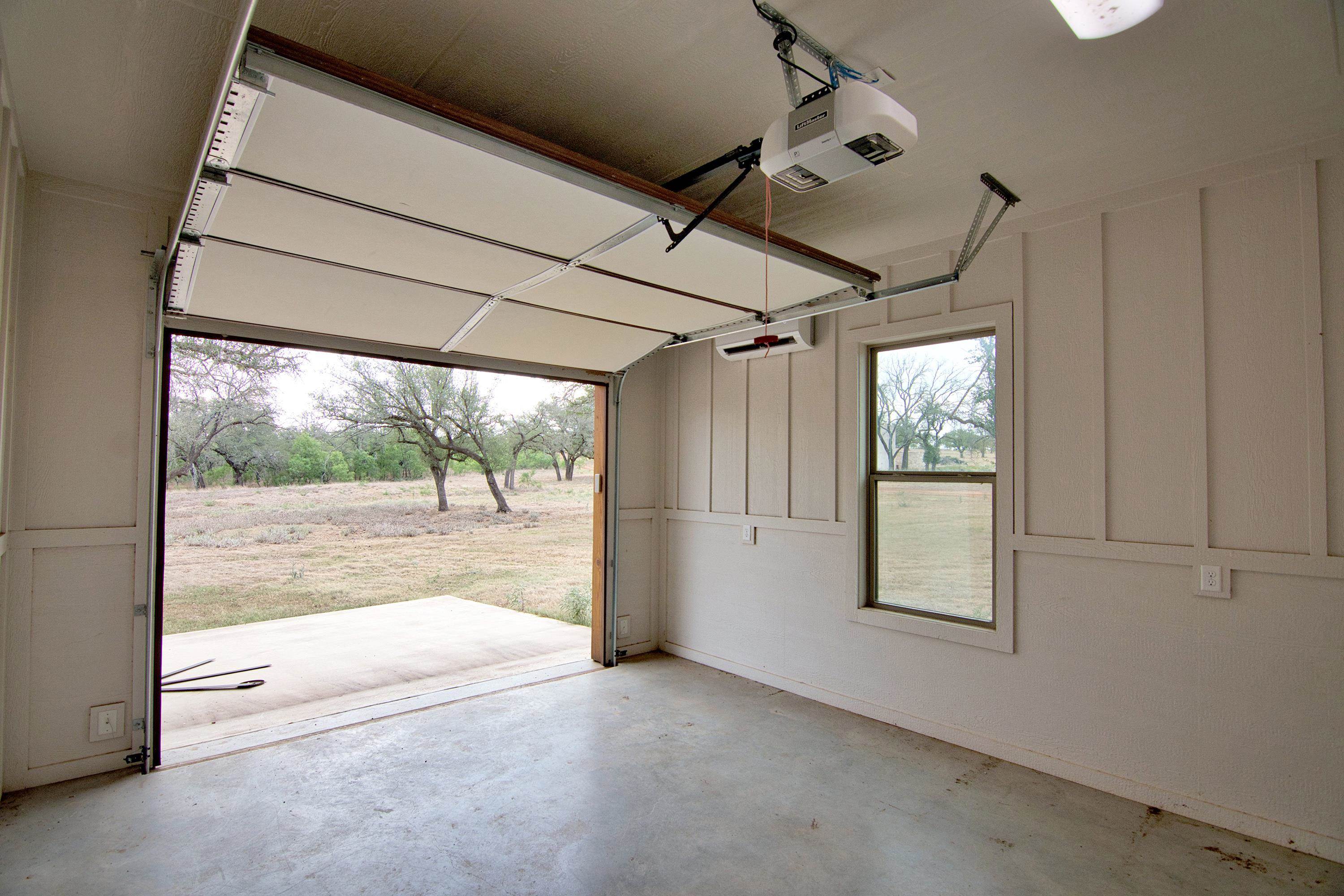 6519 S Highway 16 Highway Property Photo 16