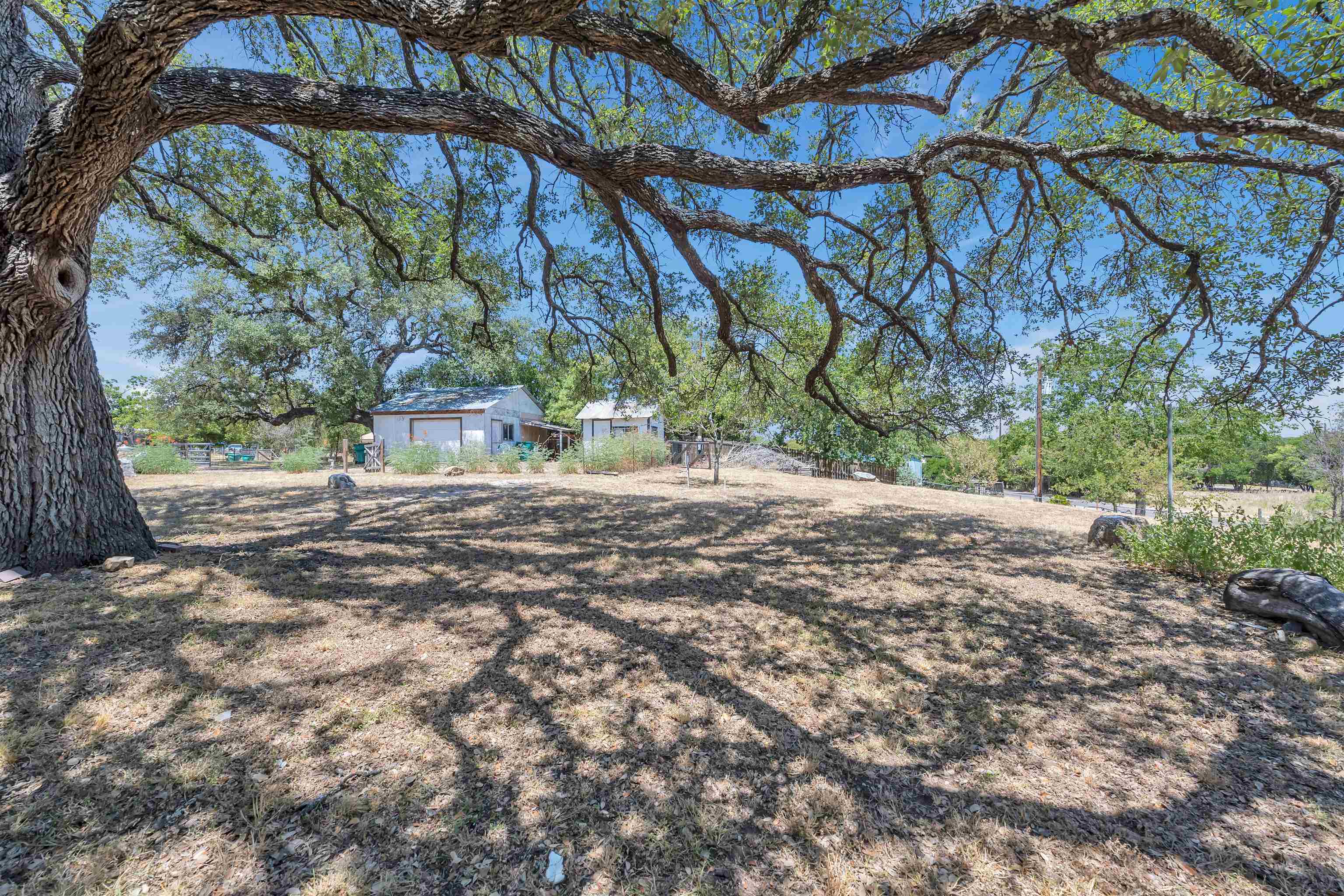3731 N Northwood Dr Property Photo 13