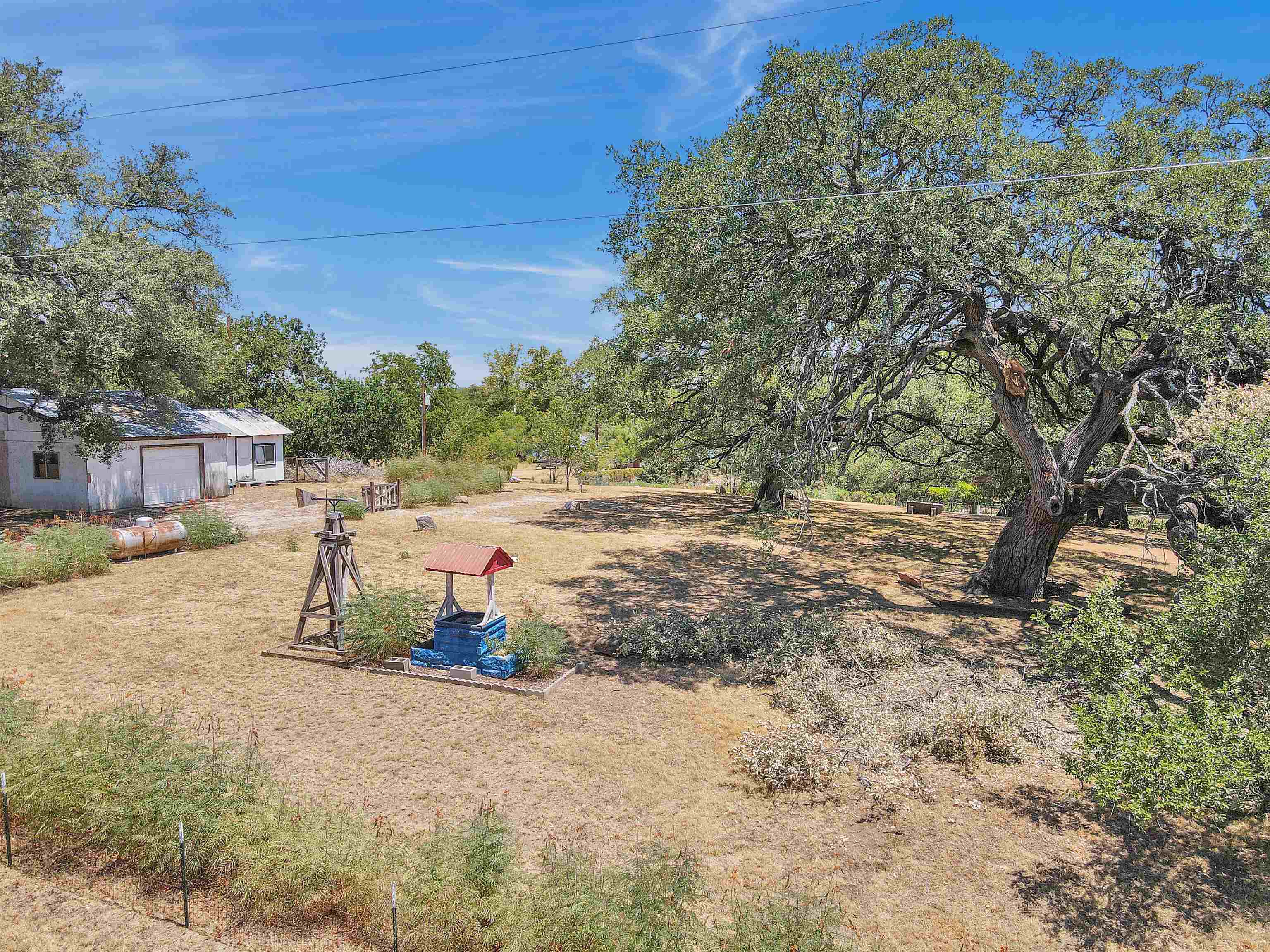 3731 N Northwood Dr Property Photo 18