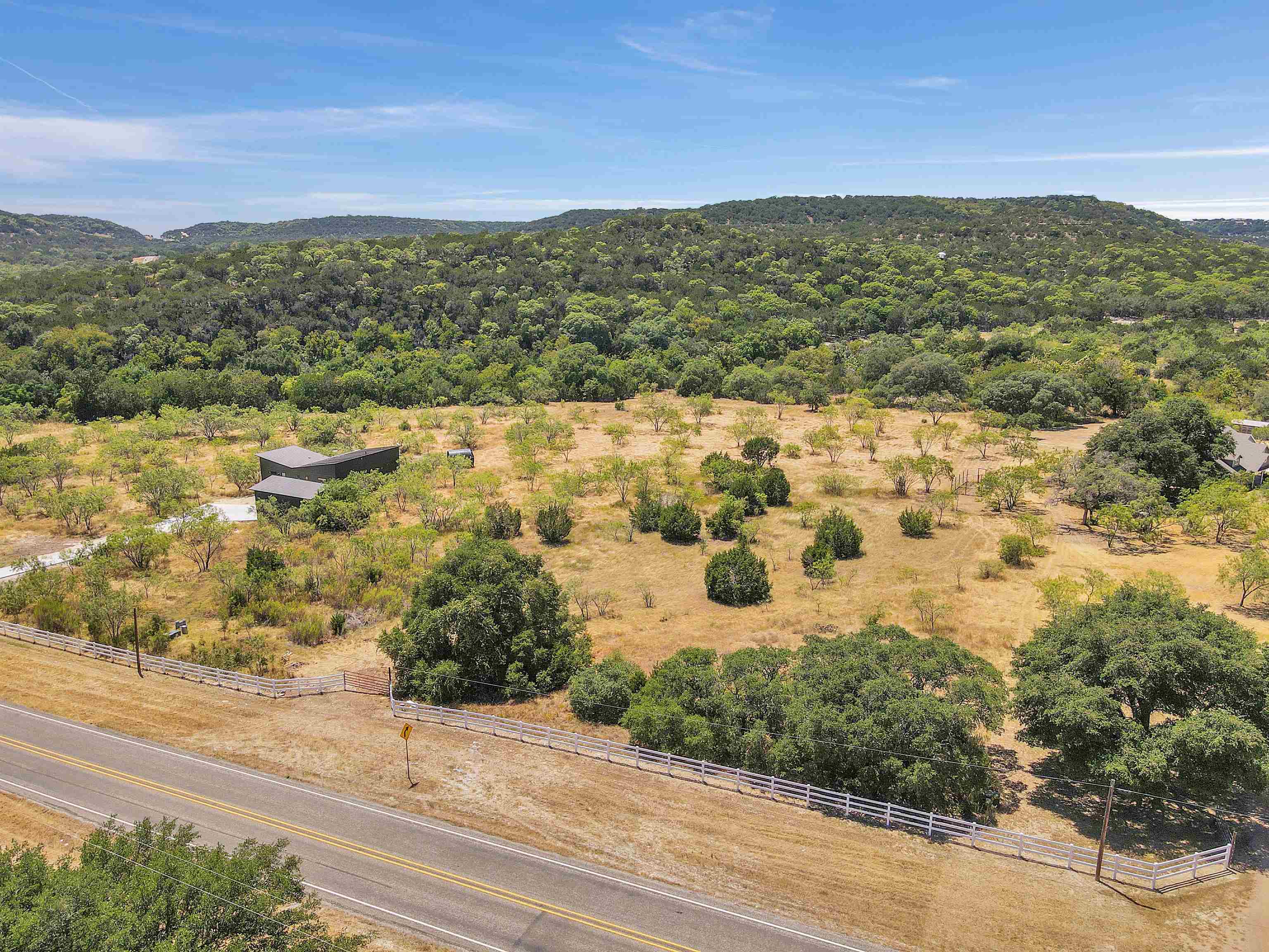 11670 S Fm 1174 Property Photo 3