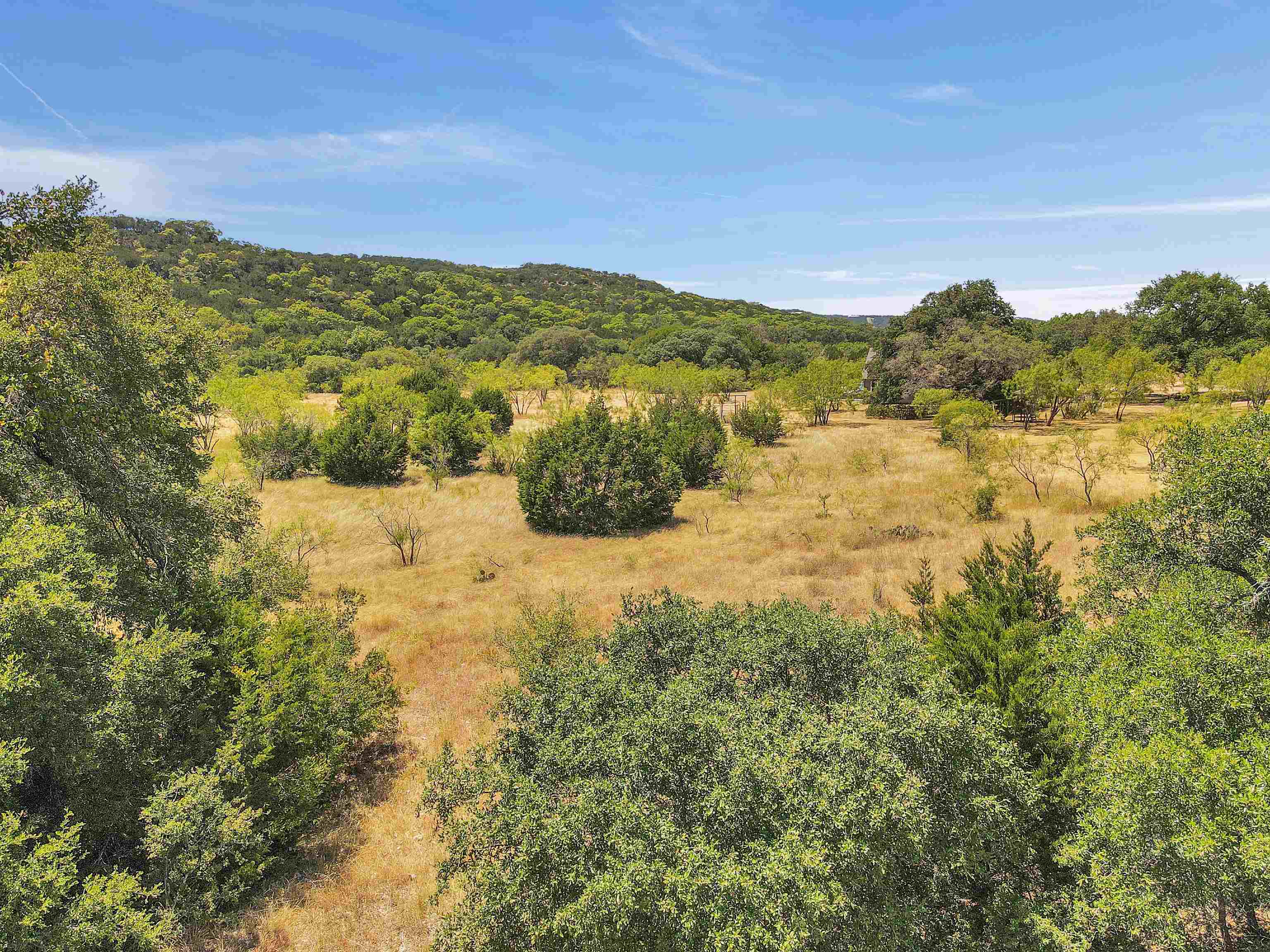 11670 S Fm 1174 Property Photo 4