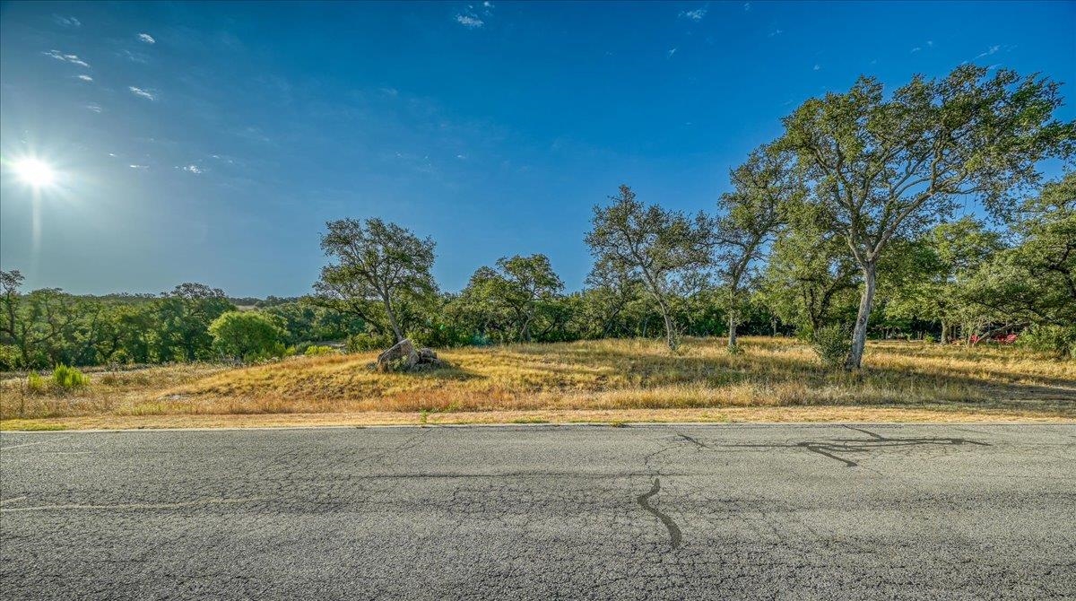 Pristine Pass Property Photo 6