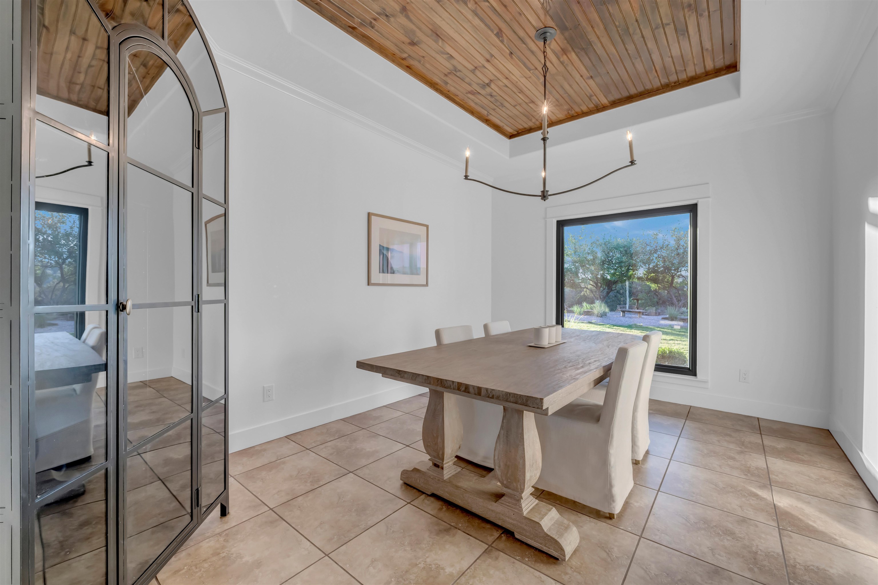 171 Sandstone Ridge Drive Property Photo 12