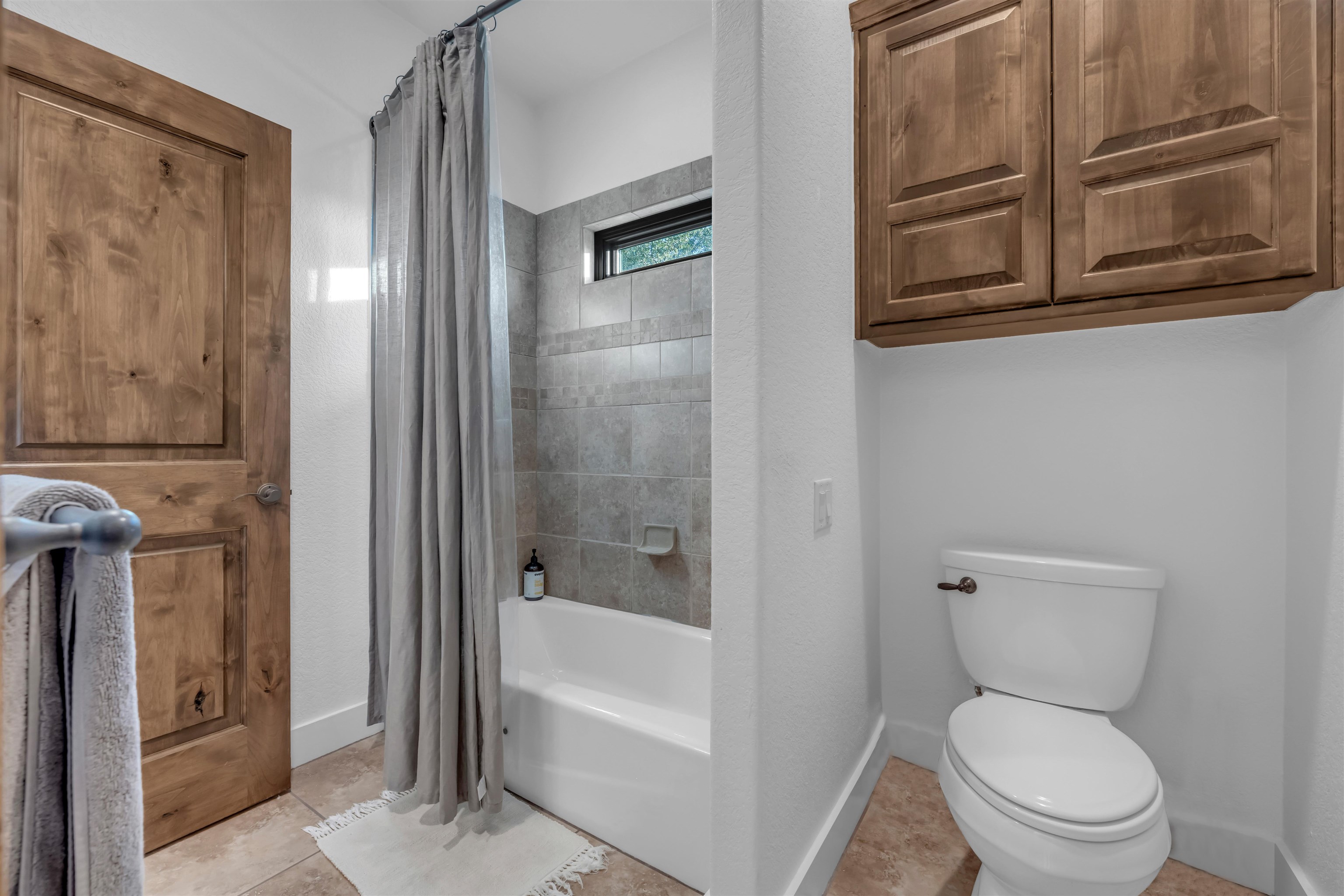 171 Sandstone Ridge Drive Property Photo 17