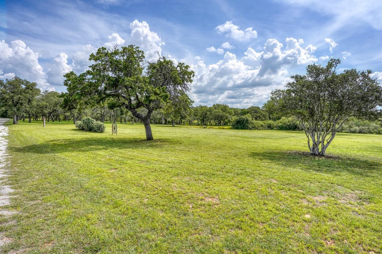 227 Madden Ranch Road Property Photo 2
