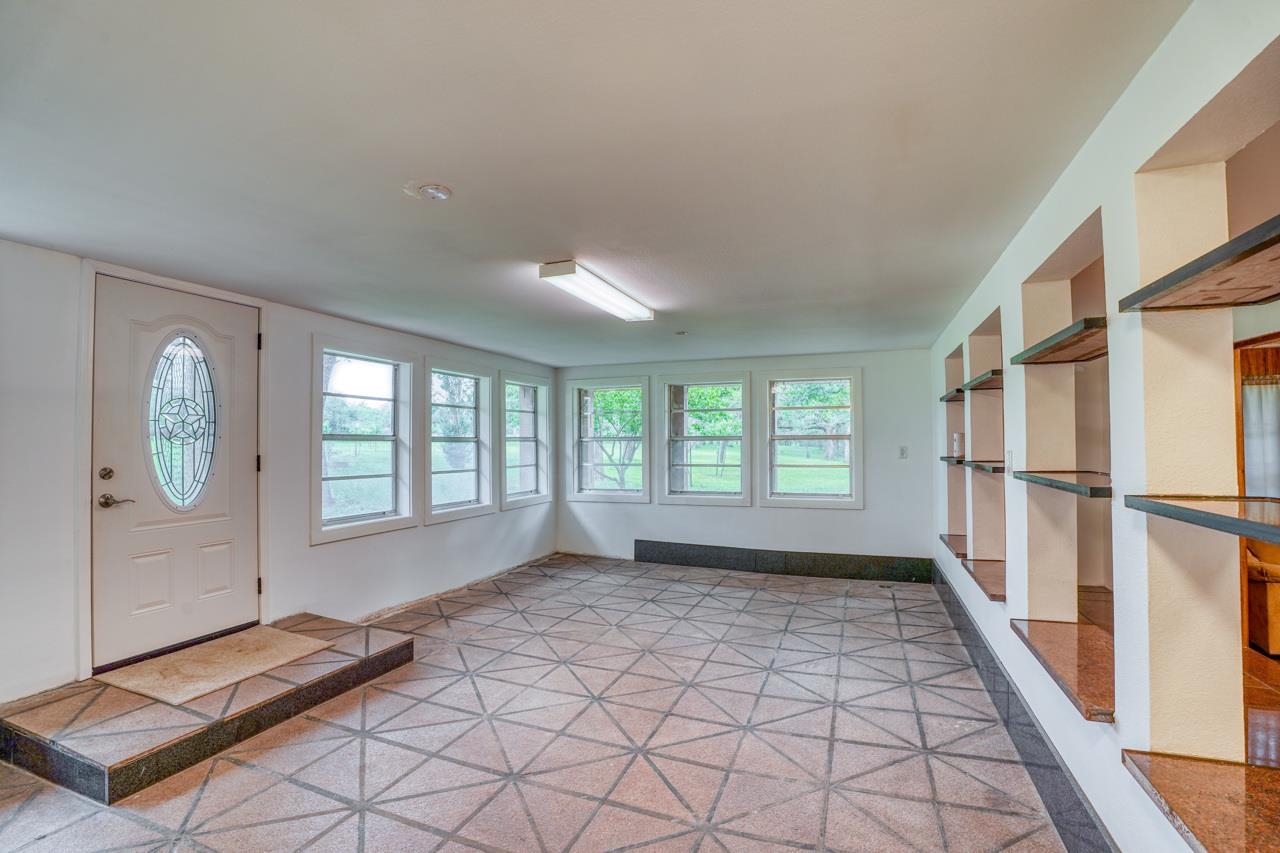 227 Madden Ranch Road Property Photo 11