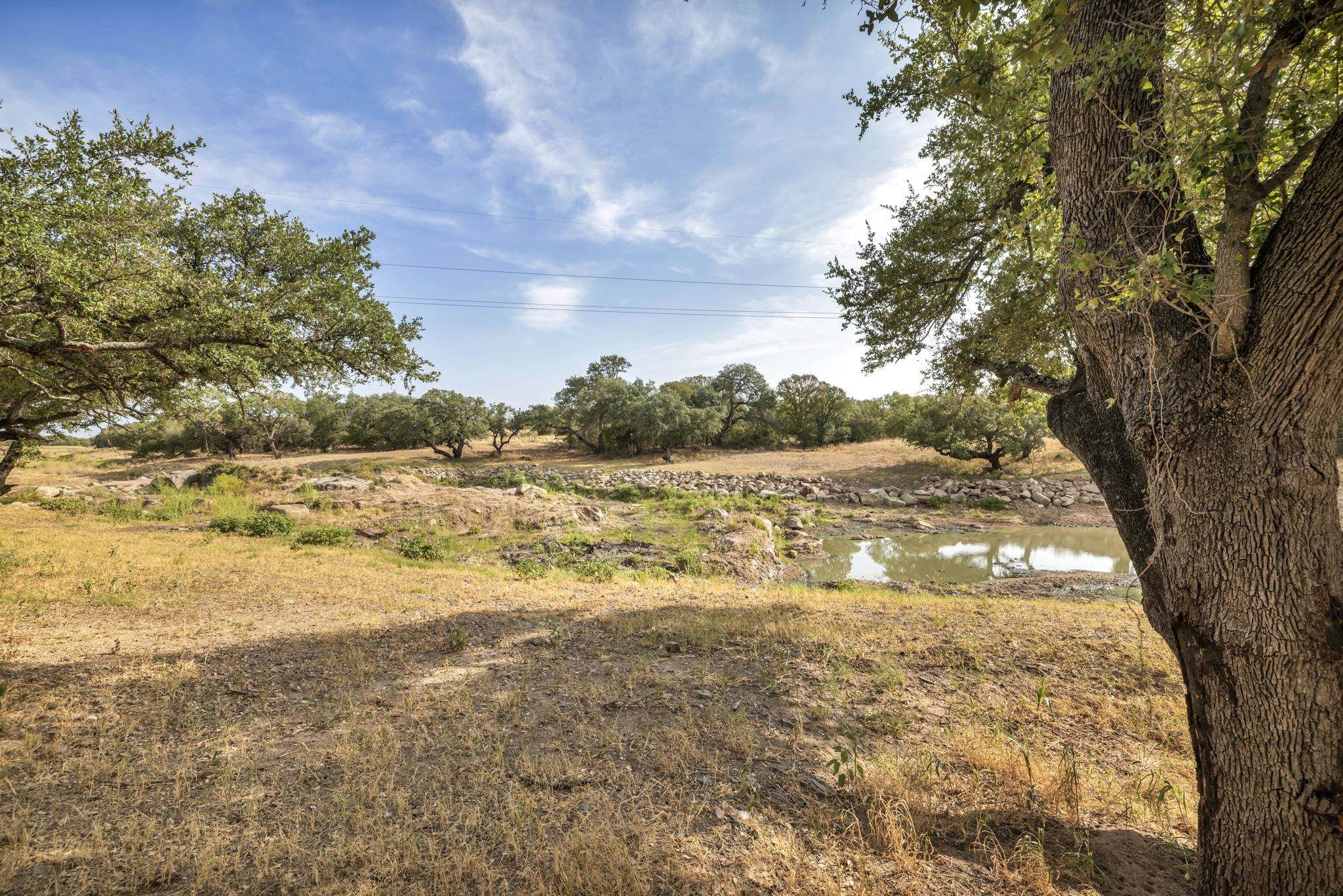 2467 Rough Hollow Road Property Photo 11