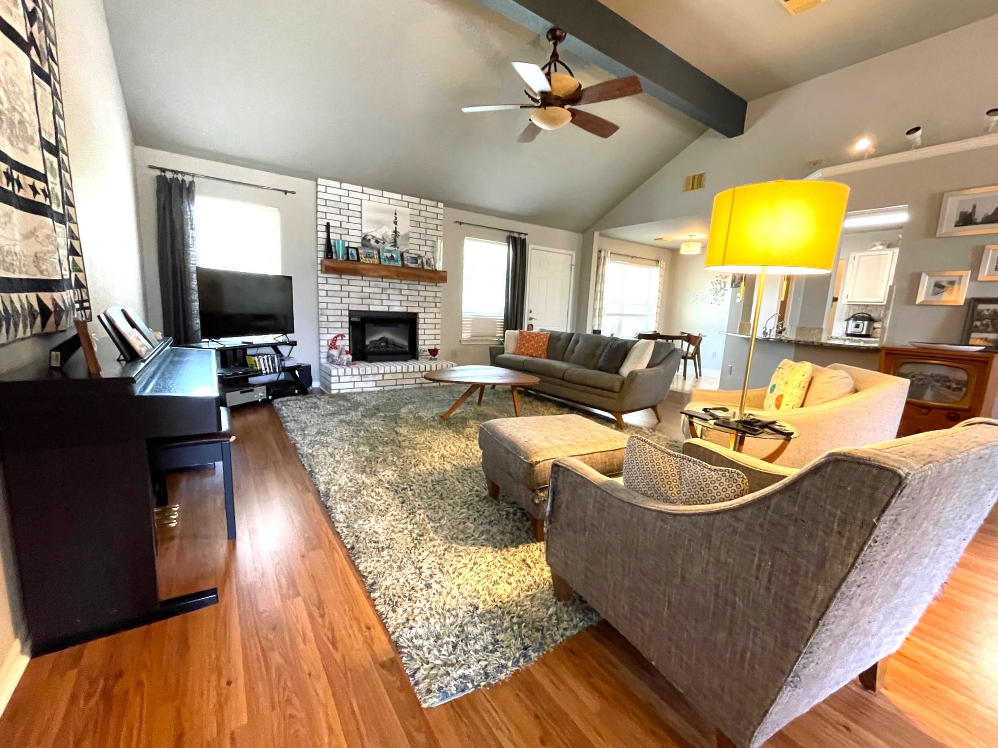237 Cove Creek Drive Property Photo 3