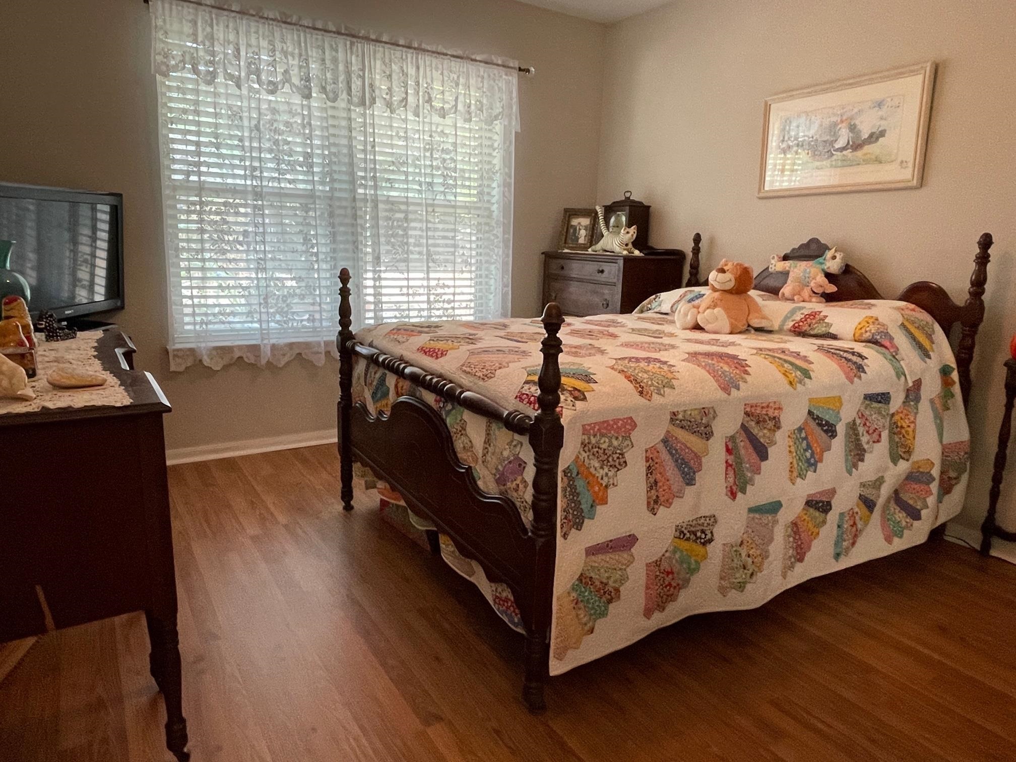 237 Cove Creek Drive Property Photo 12