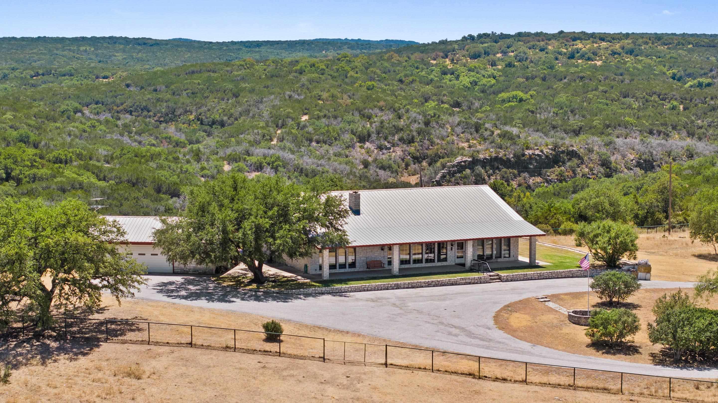 241 County Road 1287 Property Photo 1
