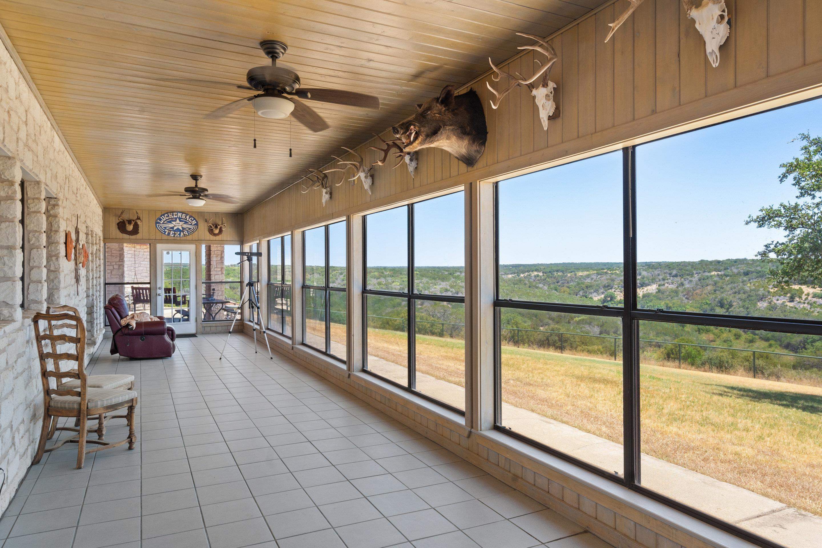 241 County Road 1287 Property Photo 16