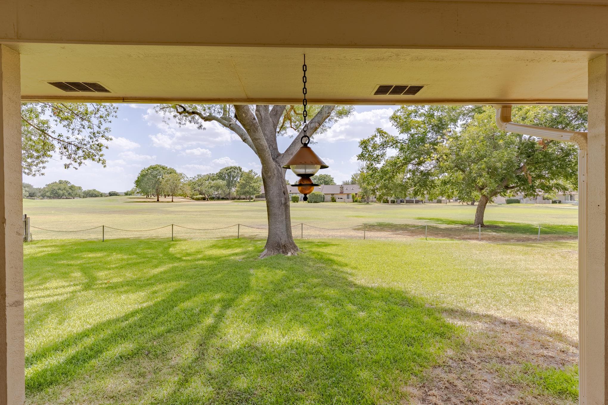 112 Broadmoor Street Property Photo 29