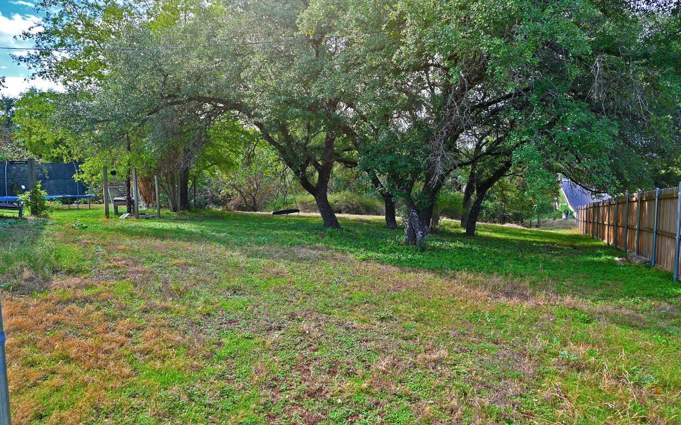 1315 Northwood Drive Property Photo 3