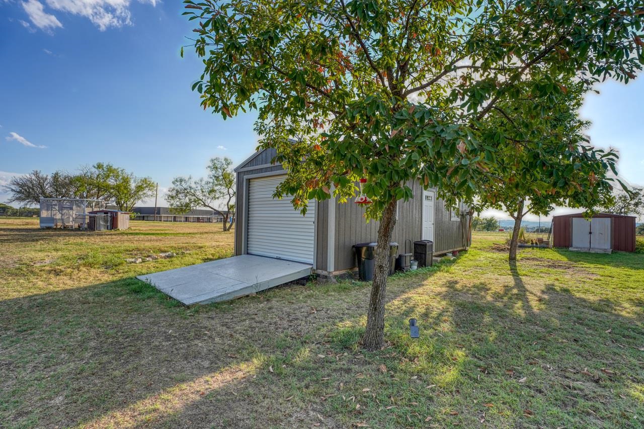 131 Shady Grove Road Property Photo 17