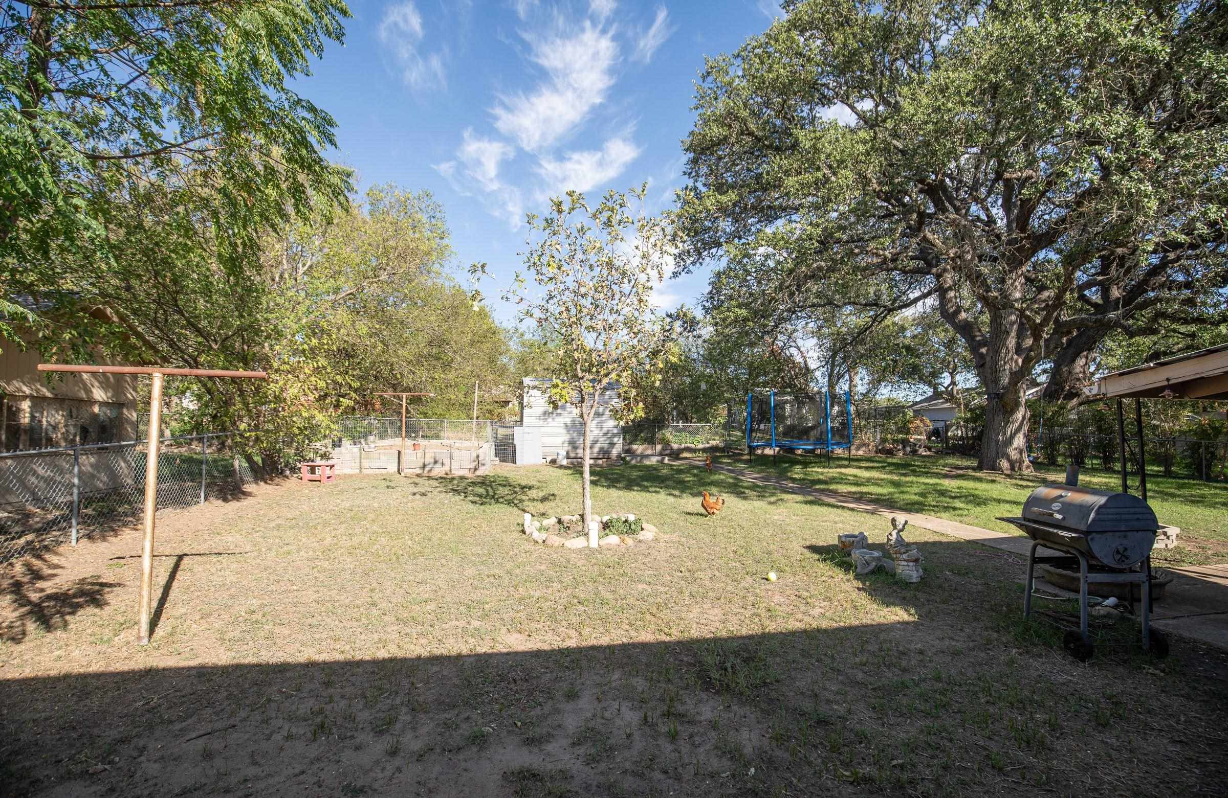805 N West Street Property Photo 15
