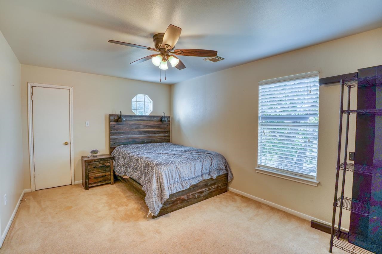 180 Field Creek Lane Property Photo 18