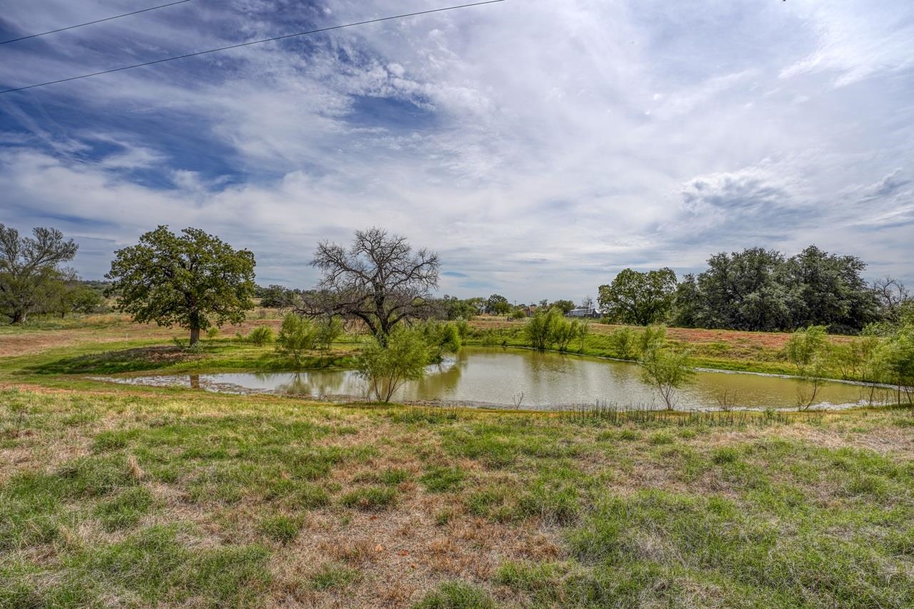 180 Field Creek Lane Property Photo 24