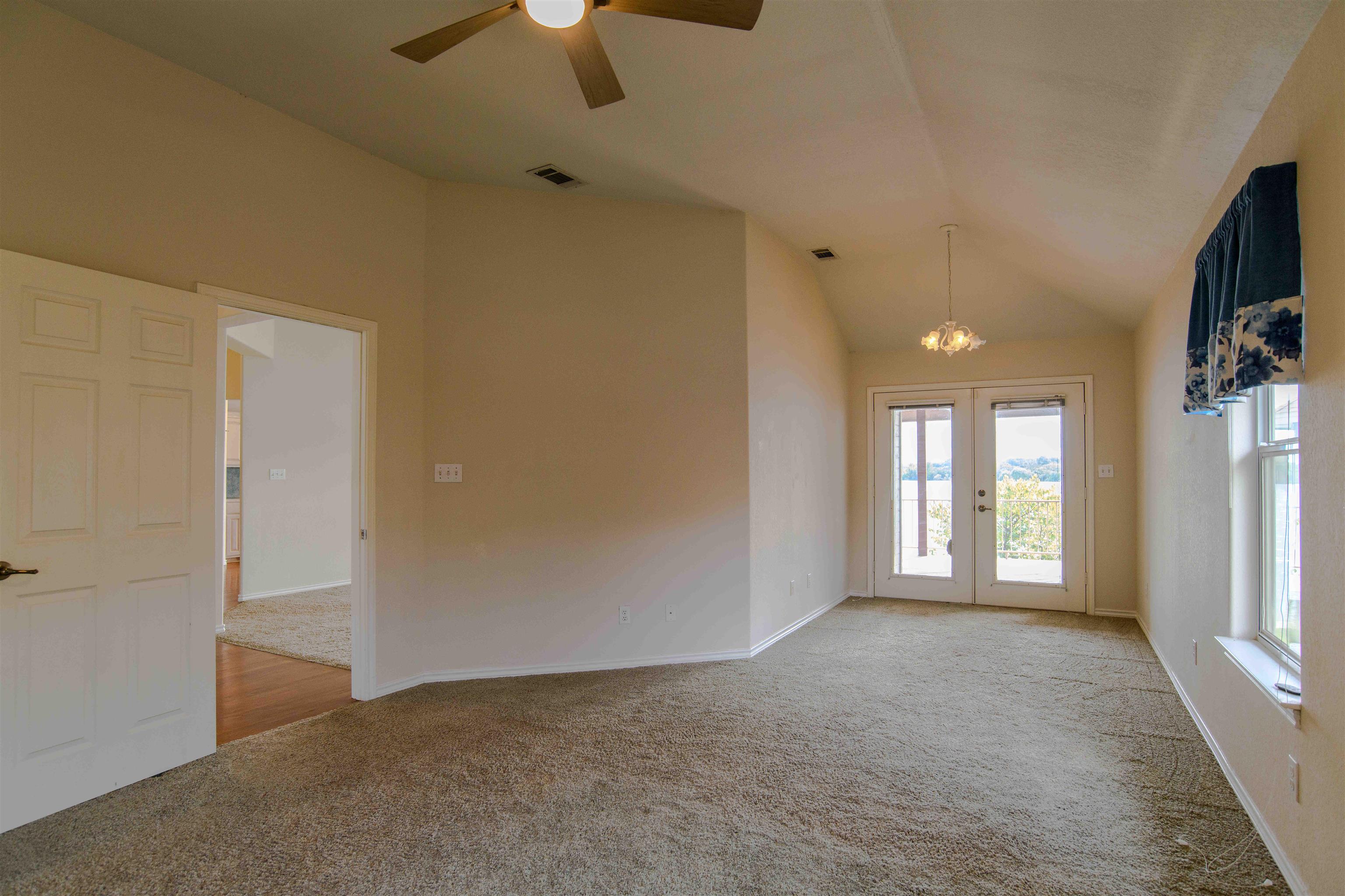 140 Circle Pt Property Photo 22