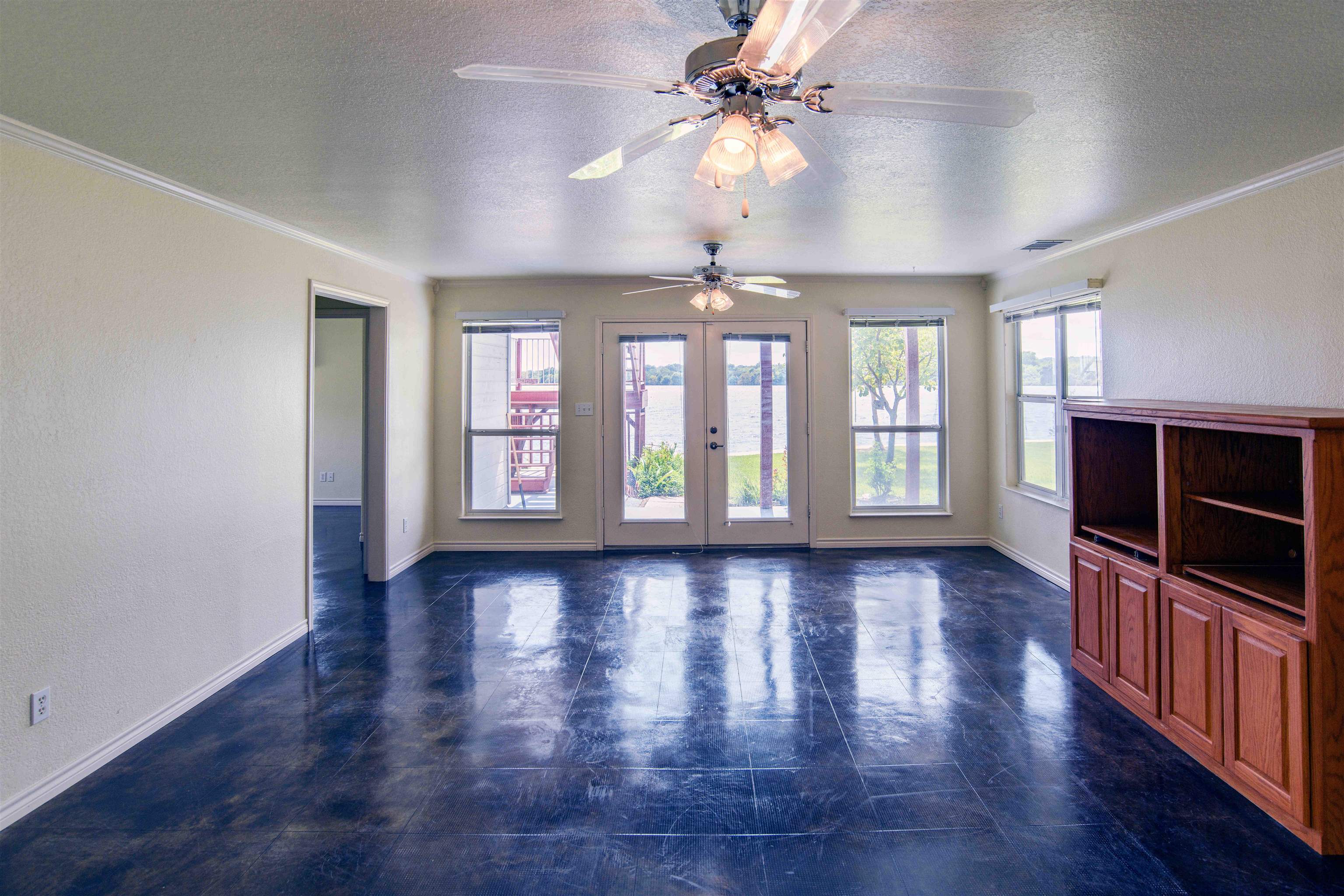 140 Circle Pt Property Photo 24