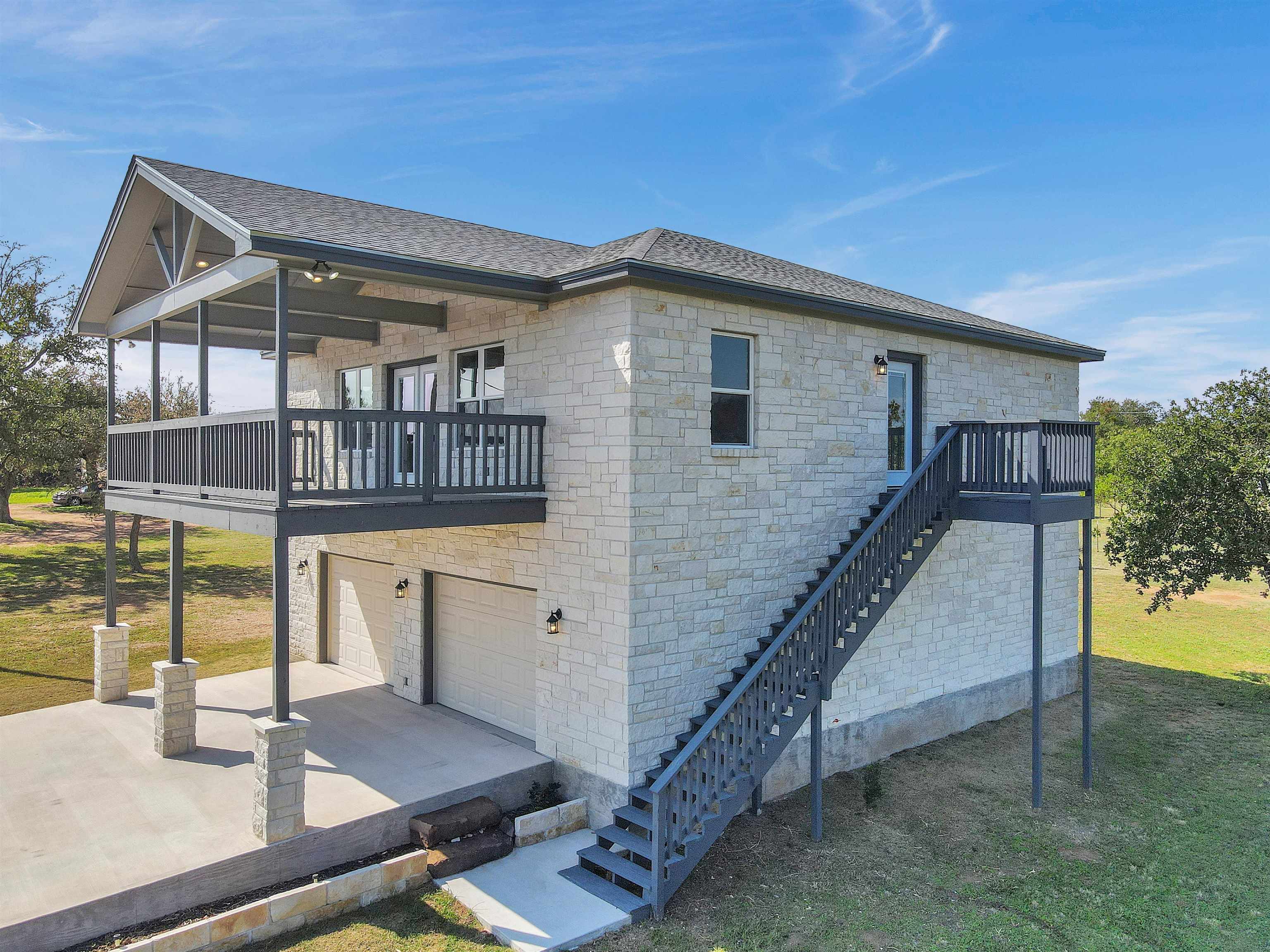 2721 Highway 261 Property Photo 4