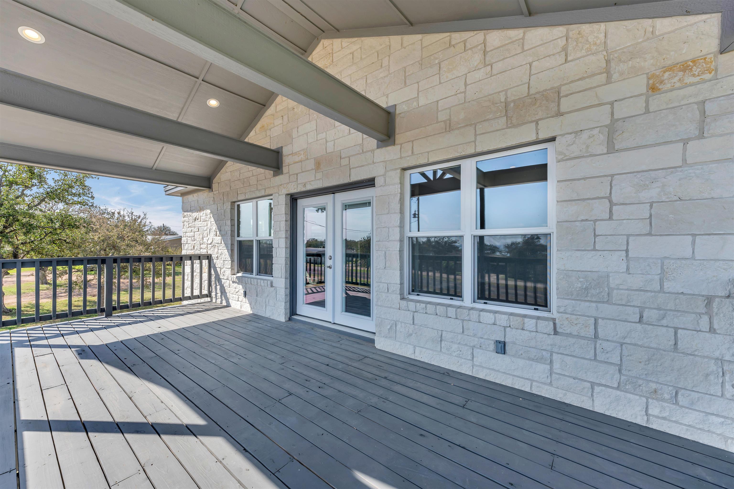 2721 Highway 261 Property Photo 9