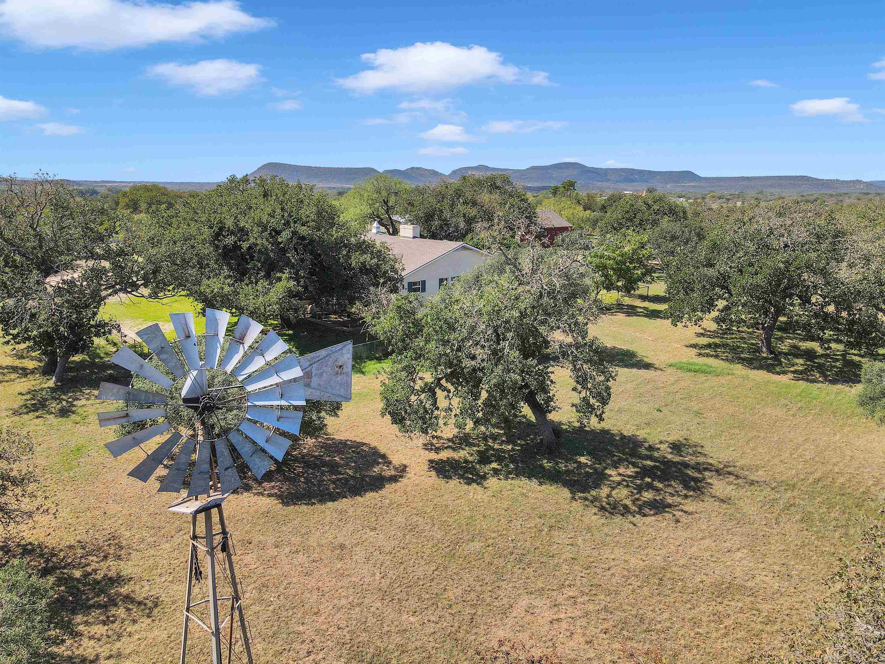 301 Wood Forest Road Property Photo 3