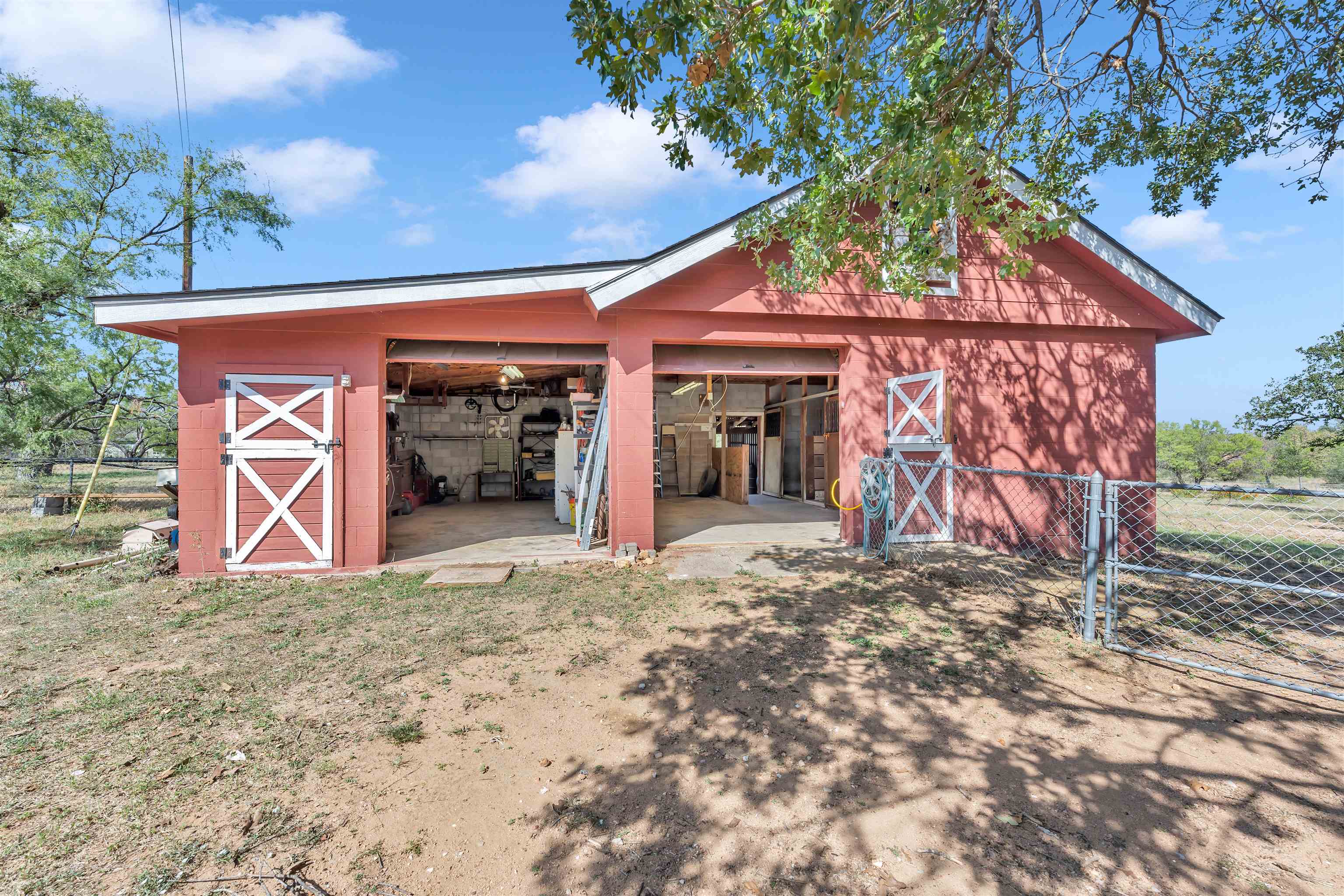 301 Wood Forest Road Property Photo 4