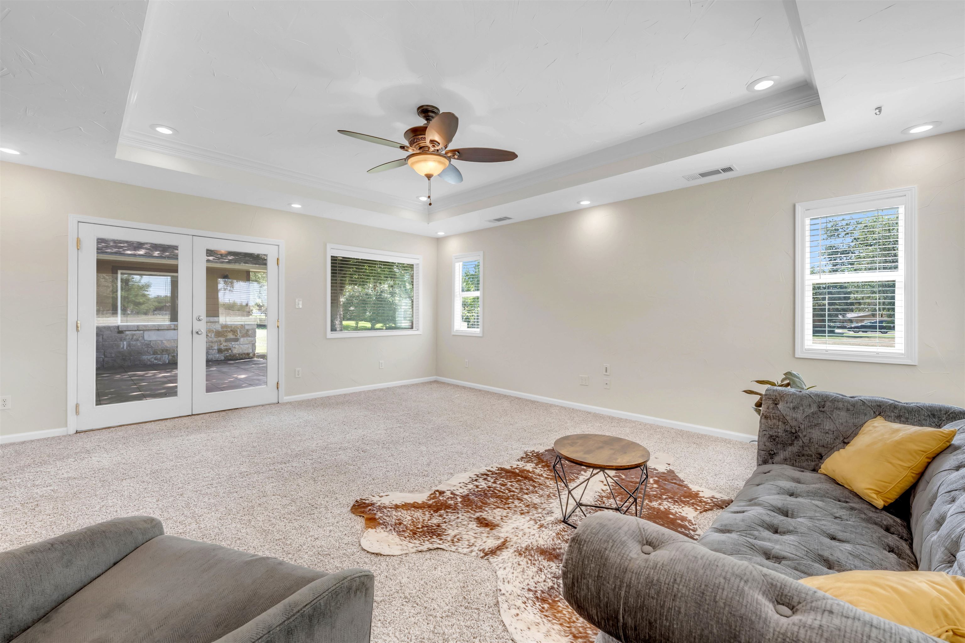 201 W Heron Drive Property Photo 14