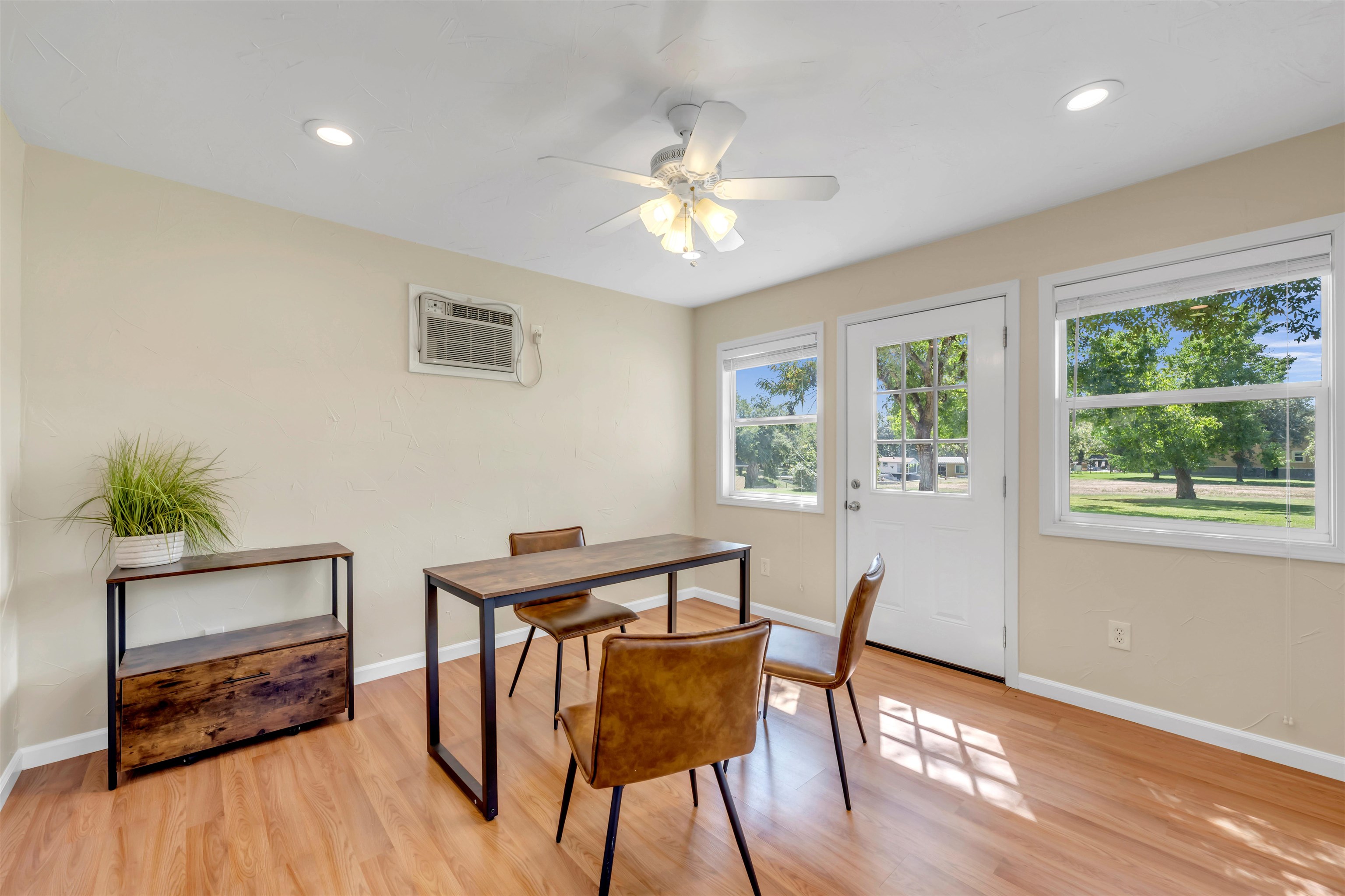 201 W Heron Drive Property Photo 25