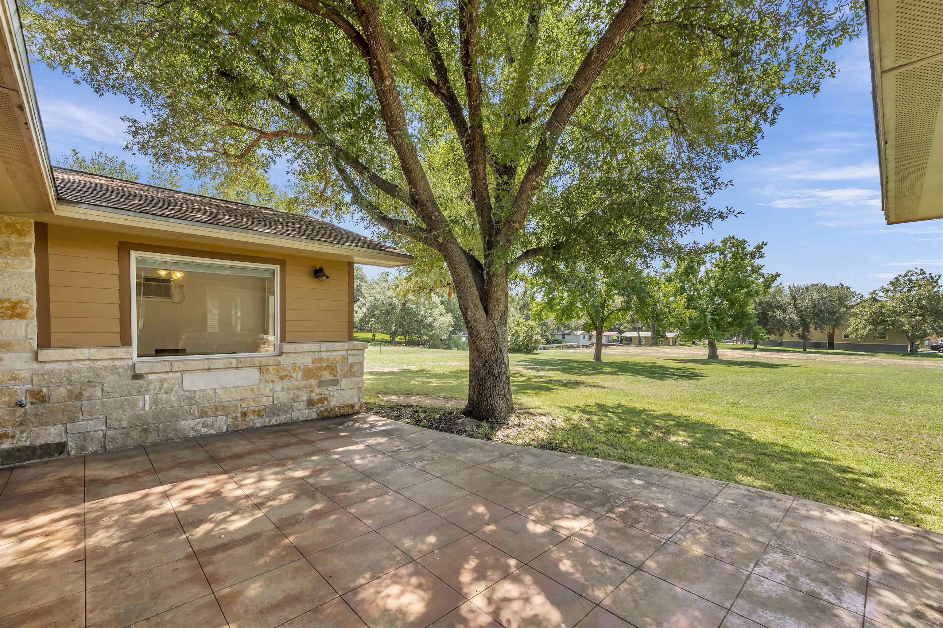 201 W Heron Drive Property Photo 28