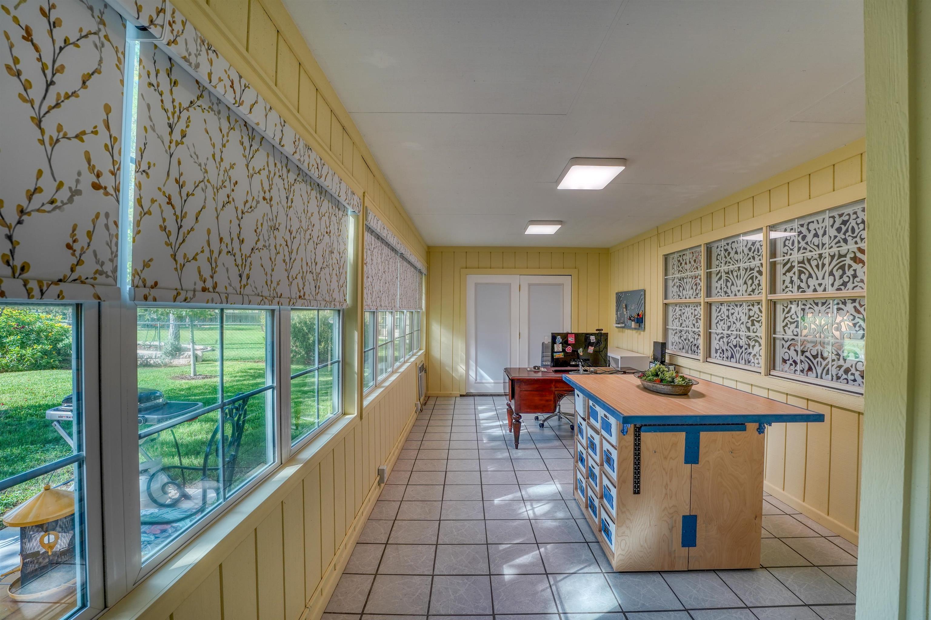 118 Broadmoor Property Photo 17