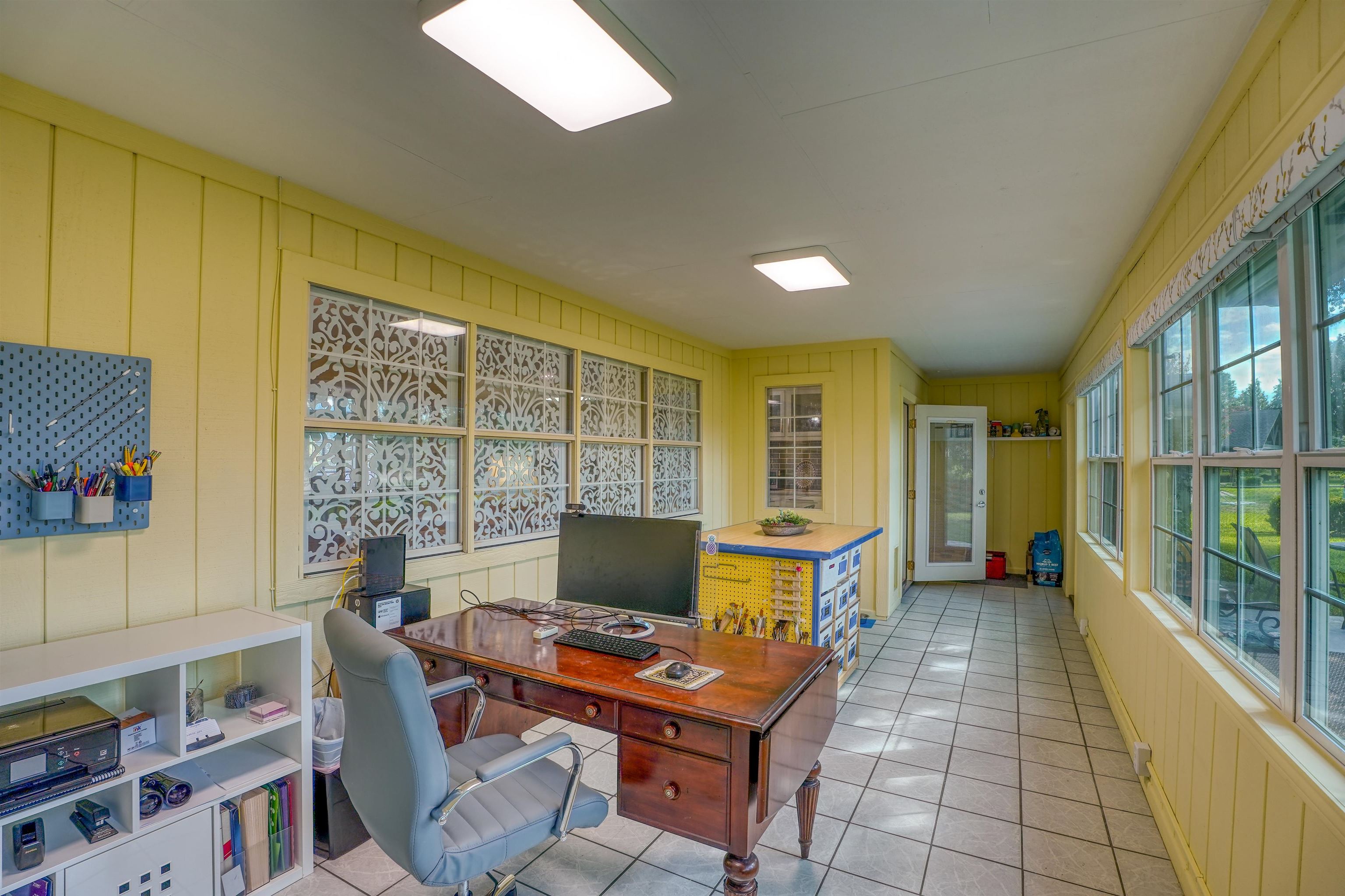 118 Broadmoor Property Photo 18