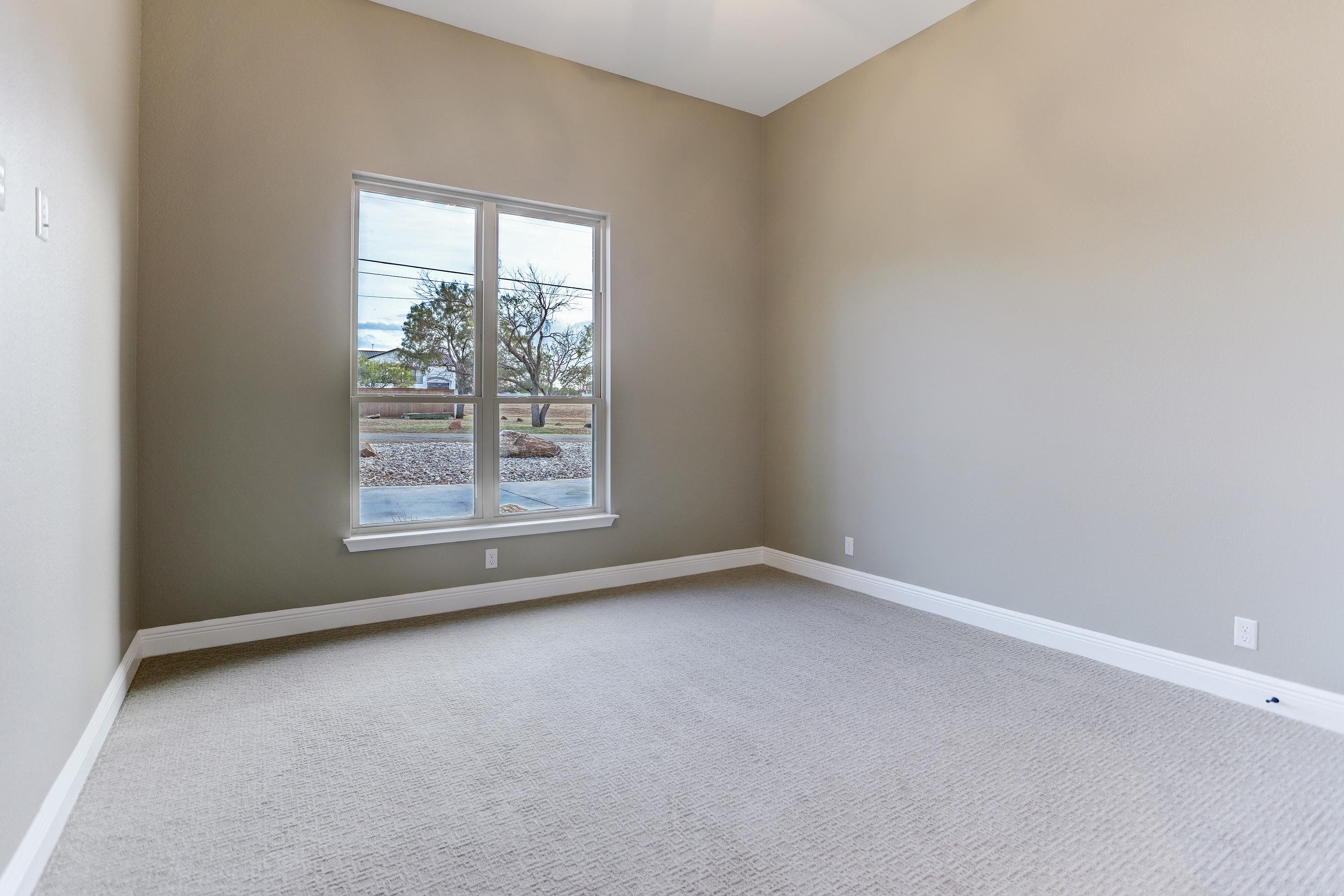 212 Highline Dr Property Photo 23